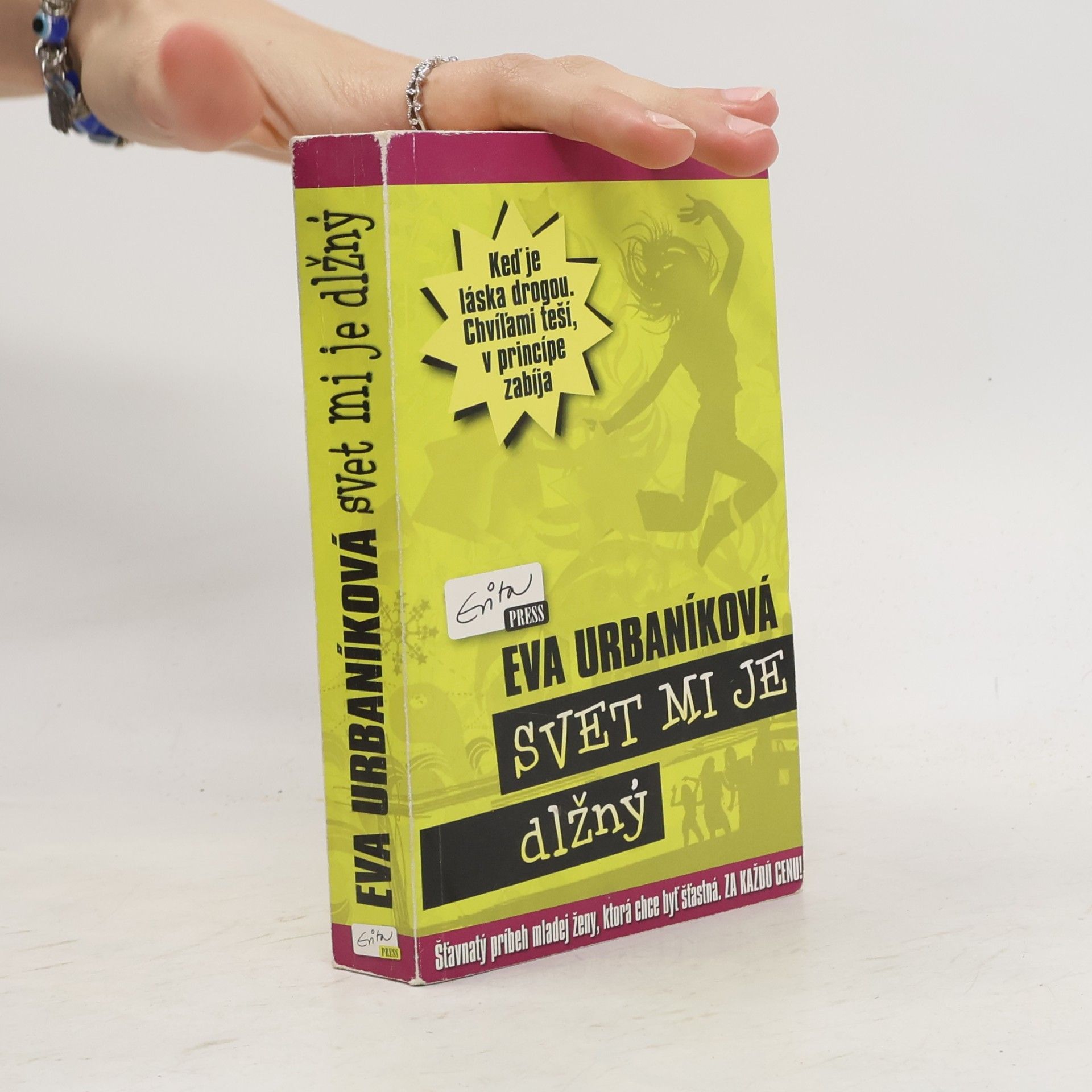 Eva Urbaníková Svet mi je dlžný