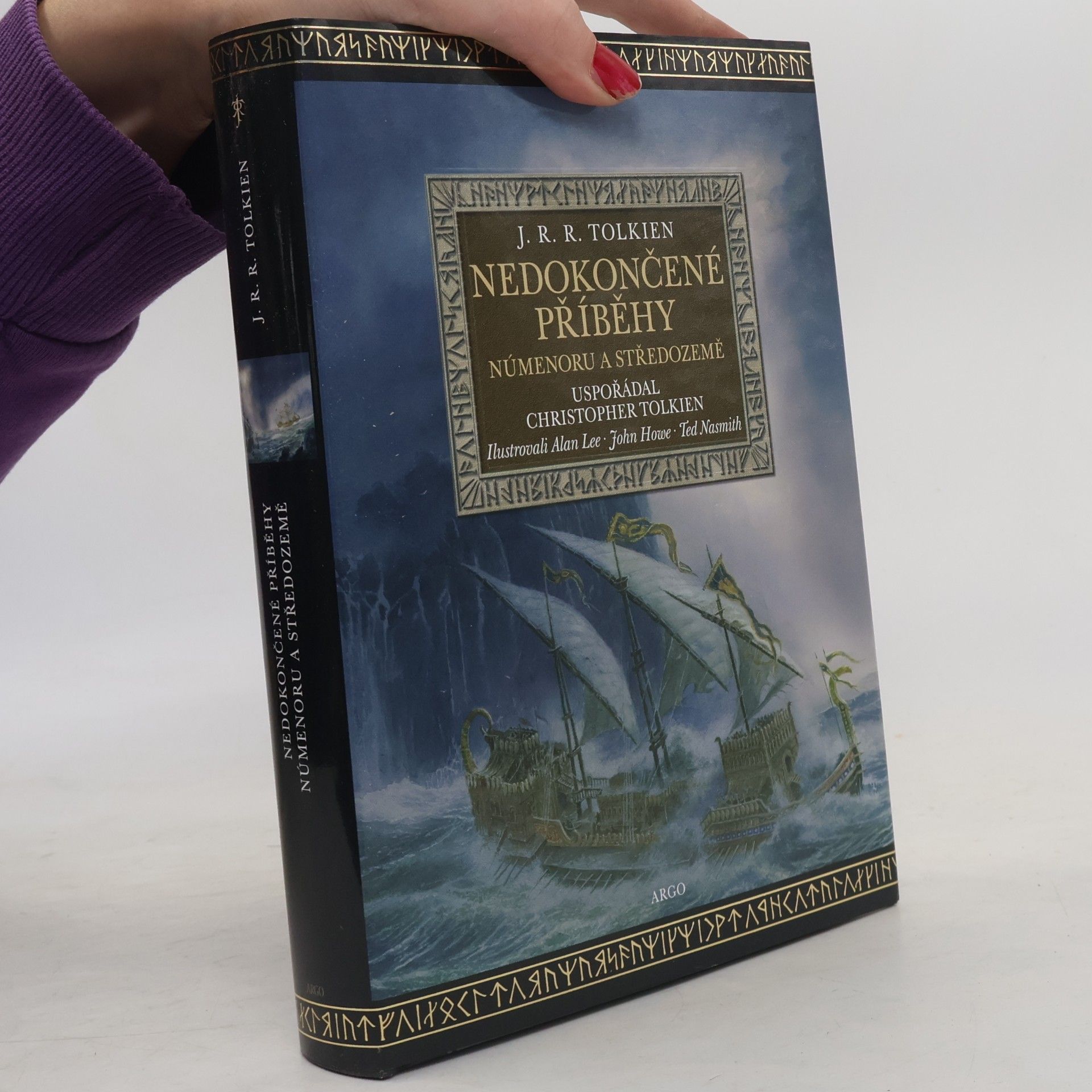 J. R. R. Tolkien Nedokončené příběhy Númenoru a Středozemě