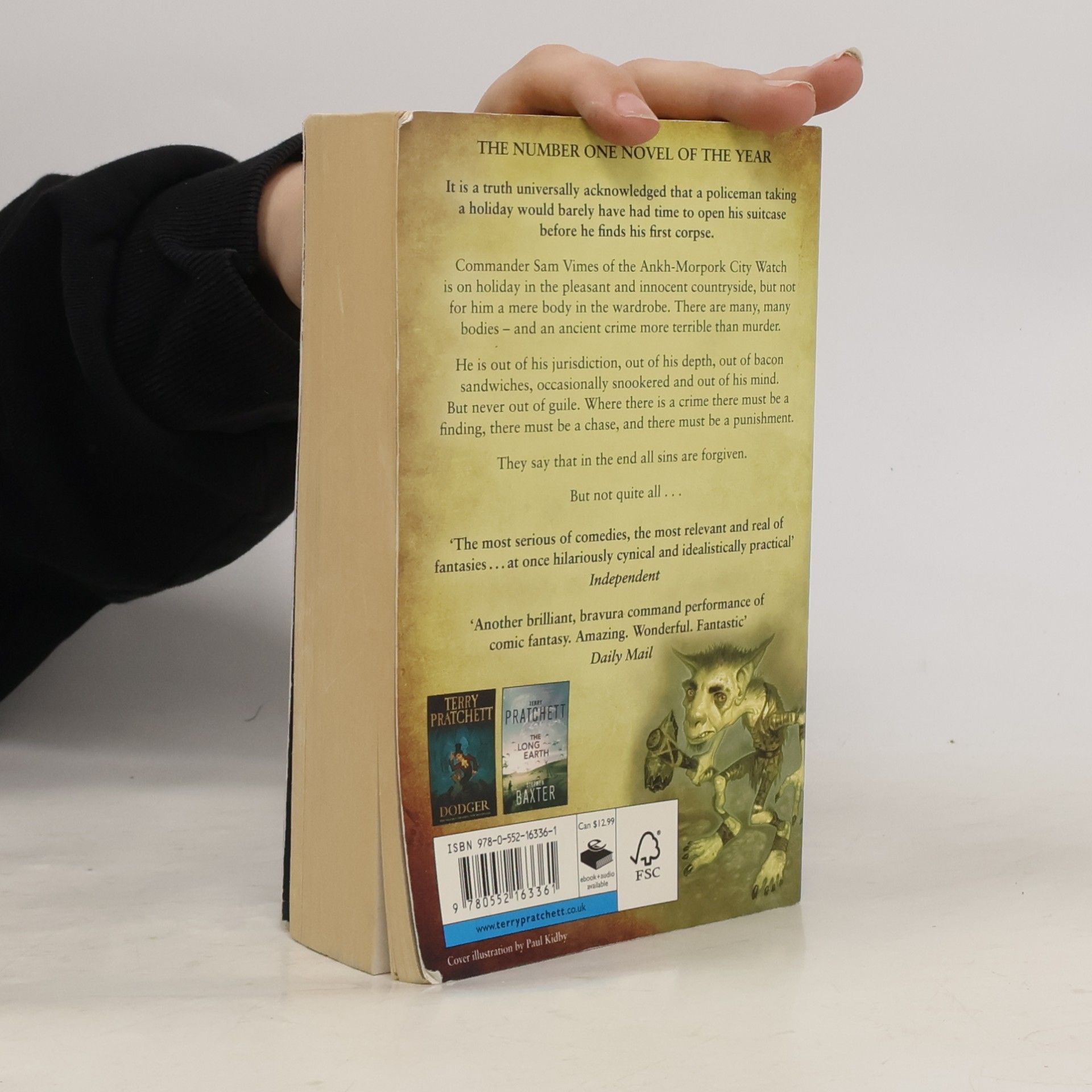 Terry Pratchett Snuff : a Discworld novel