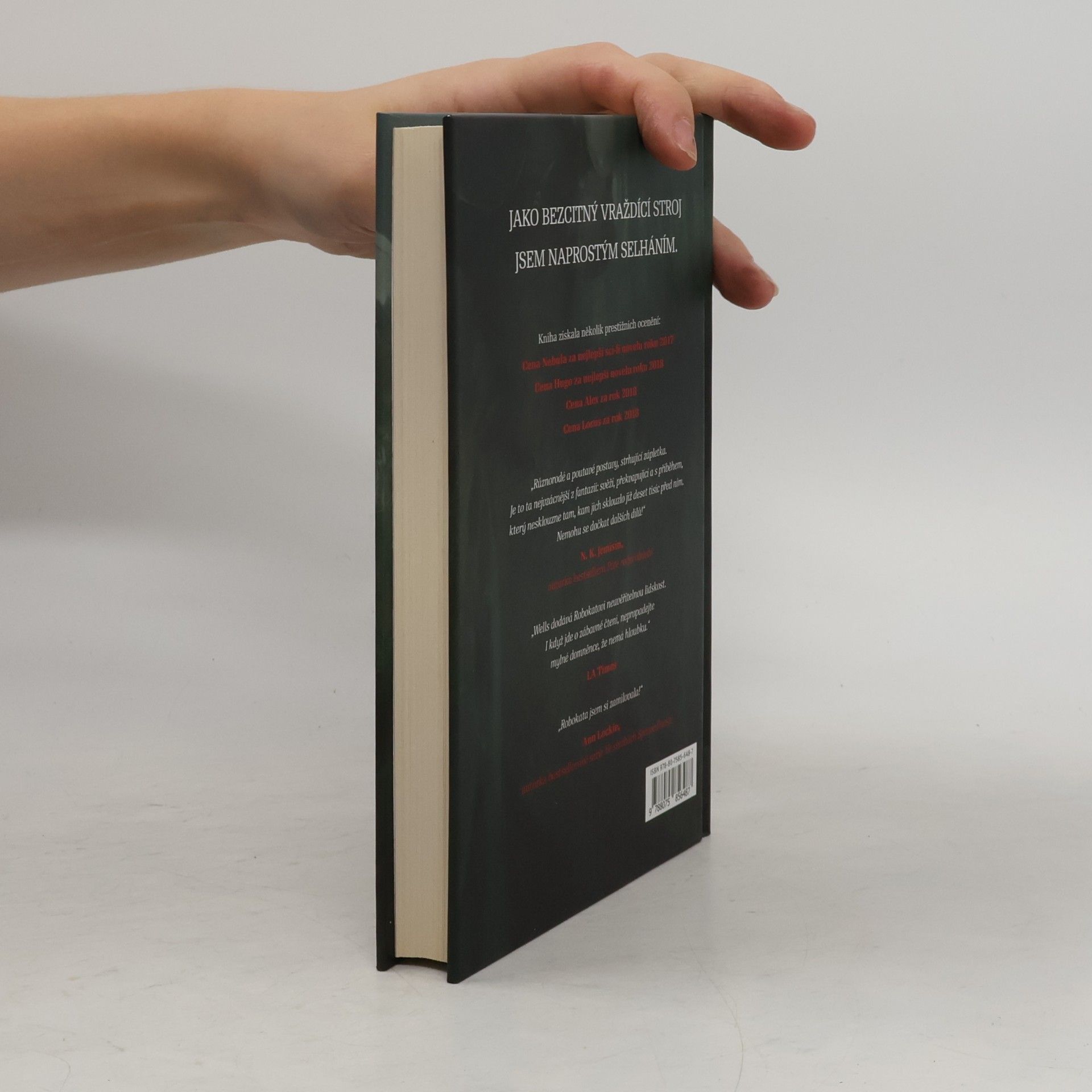 Martha Wells Výpadek systémů. Z deníků Robokata 1