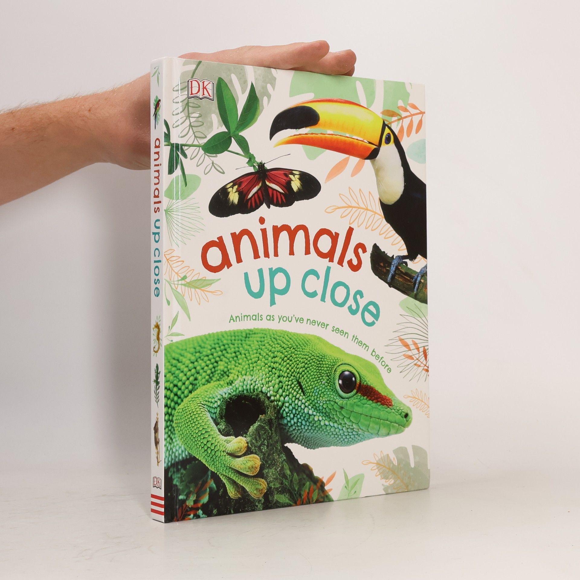 Derek Harvey Animals Up Close