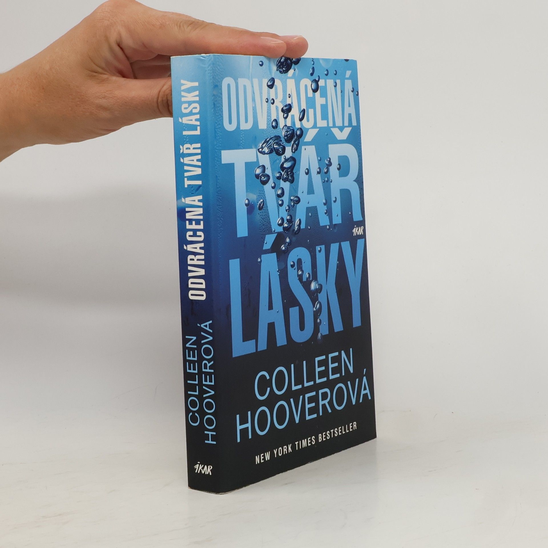 Colleen Hoover Odvrácená tvář lásky
