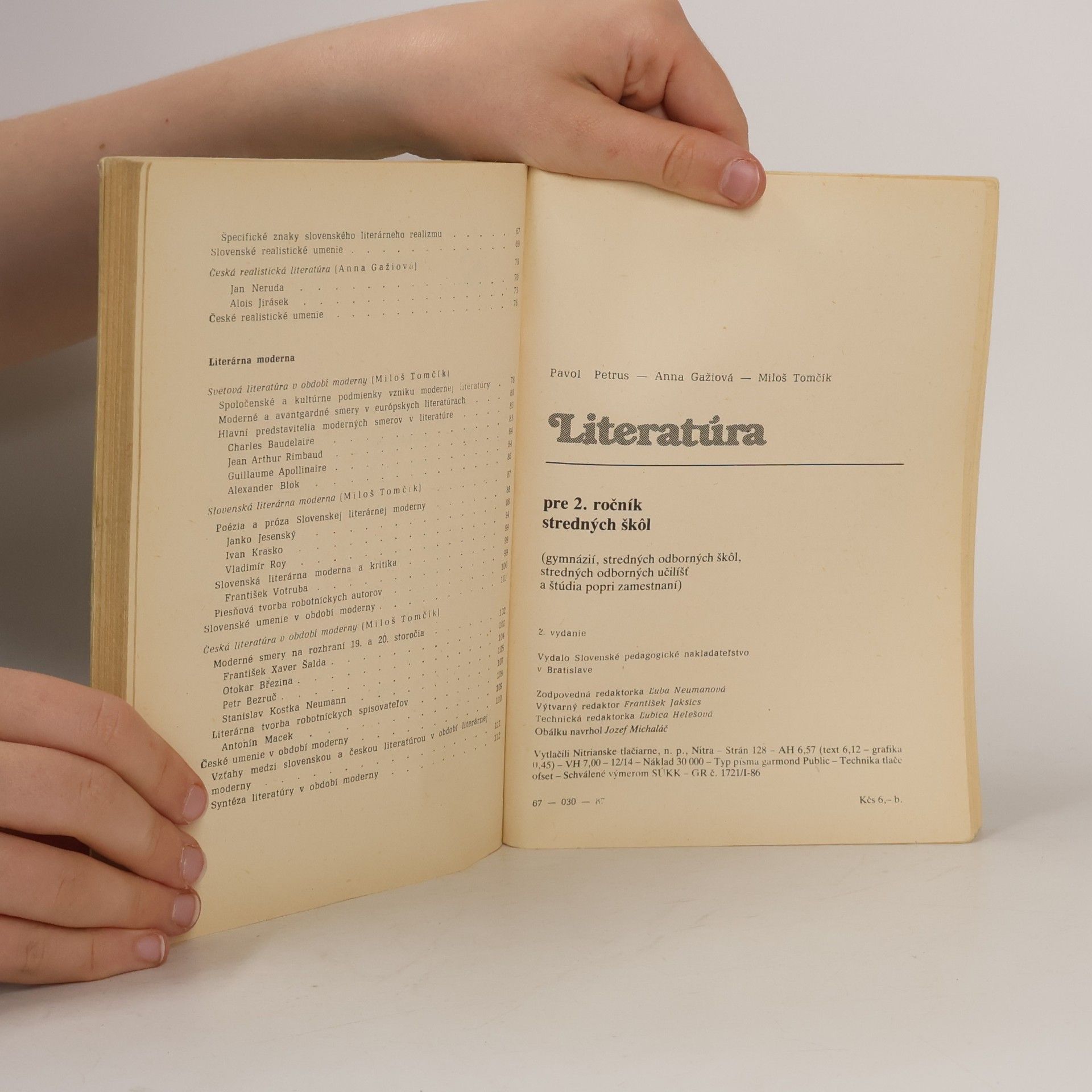 Pavol Petrus Literatúra pre 2. ročník stredných škôl