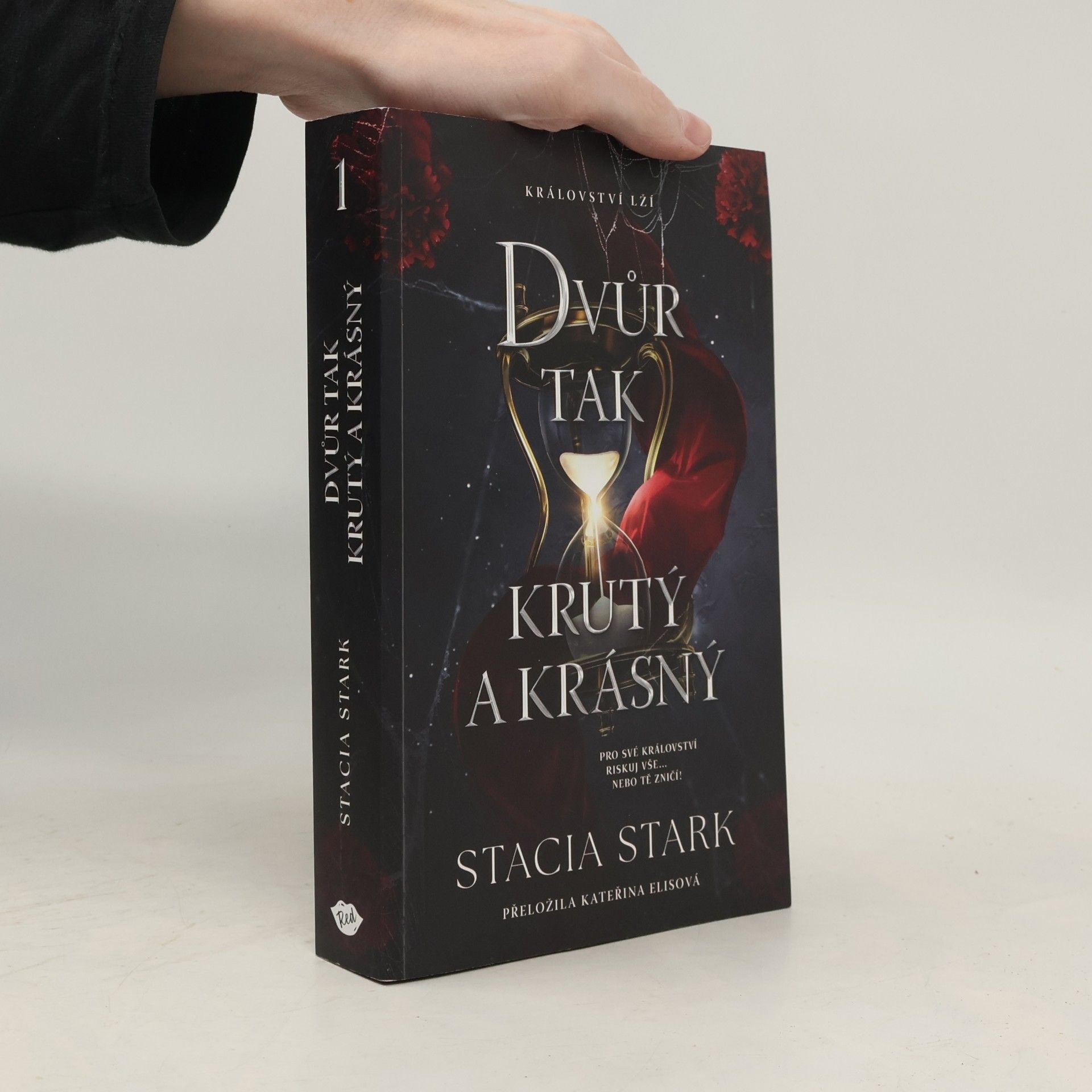 Stacia Stark Dvůr tak krutý a krásný