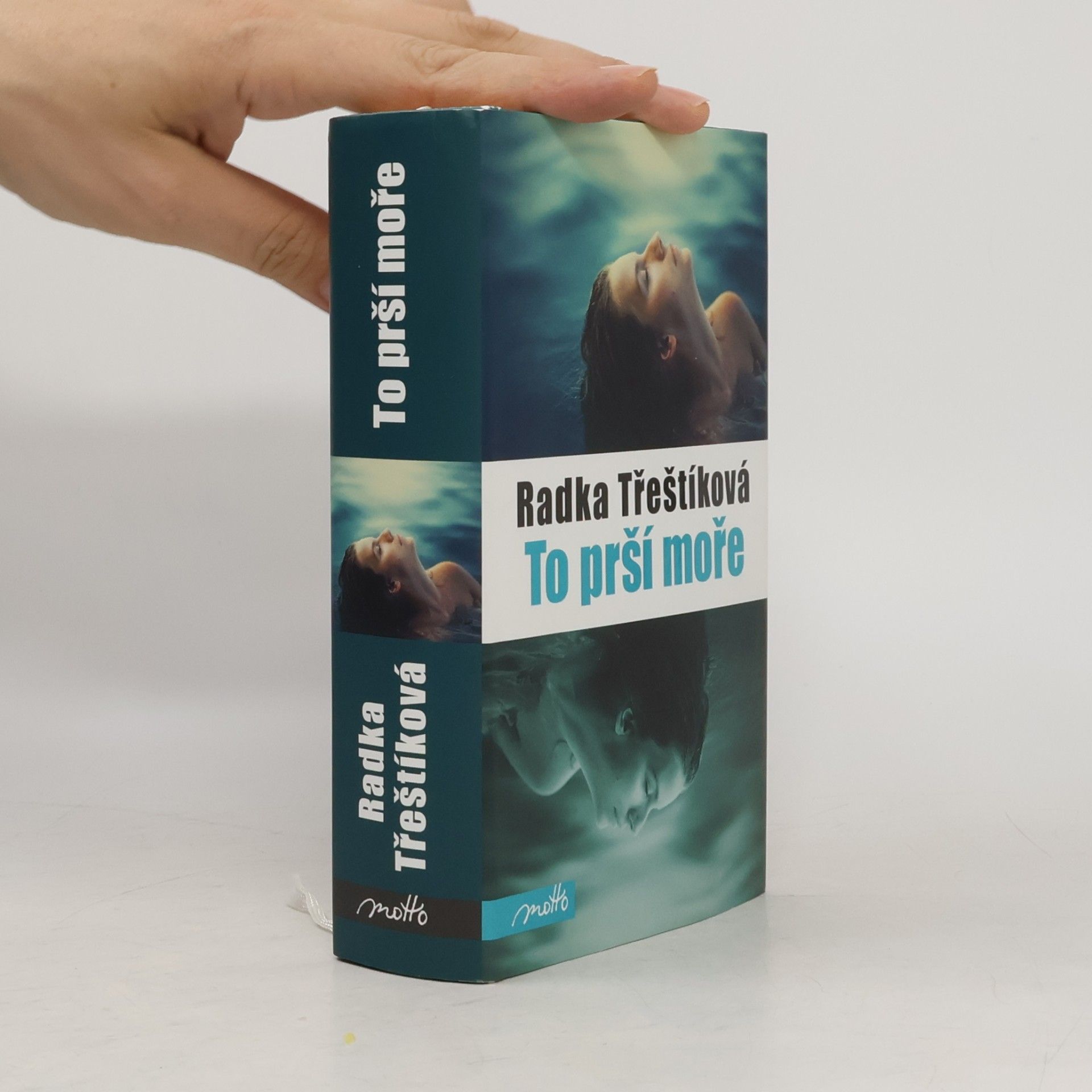 Radka Třeštíková To prší moře
