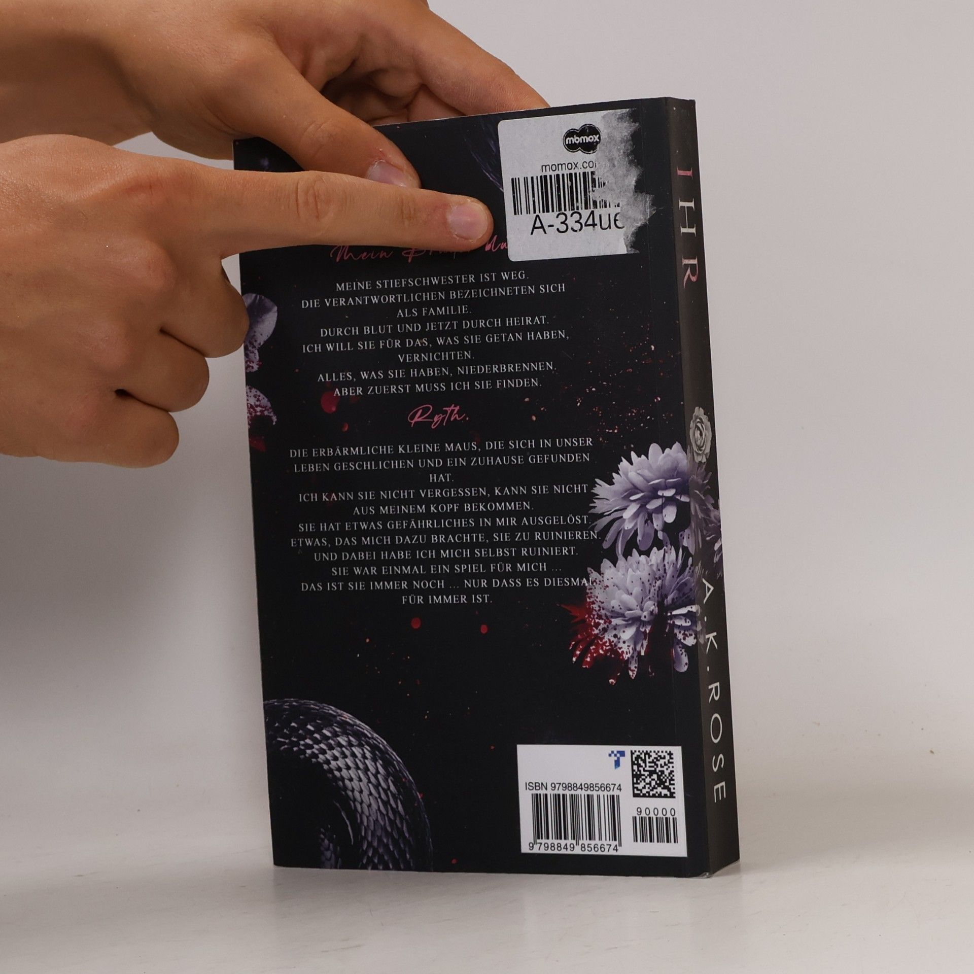 A.K. Rose Blood Ties Series: Ihr