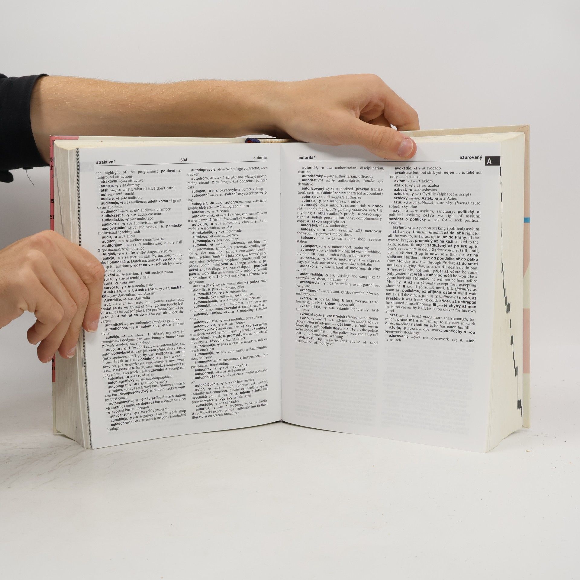 Josef Fronek Anglicko-český, česko-anglický slovník = English-czech, czech-english dictionary