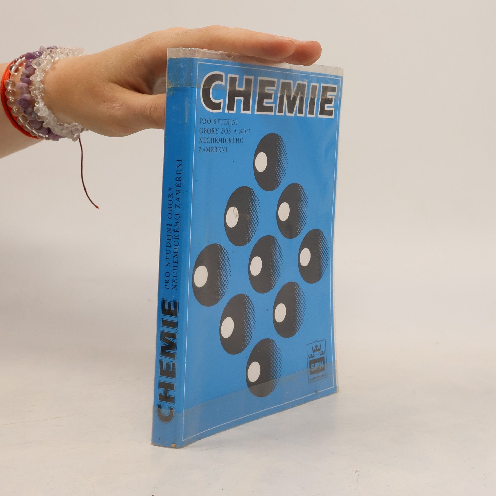 Chemie pro studijní obory SOŠ a SOU nechemického zaměření