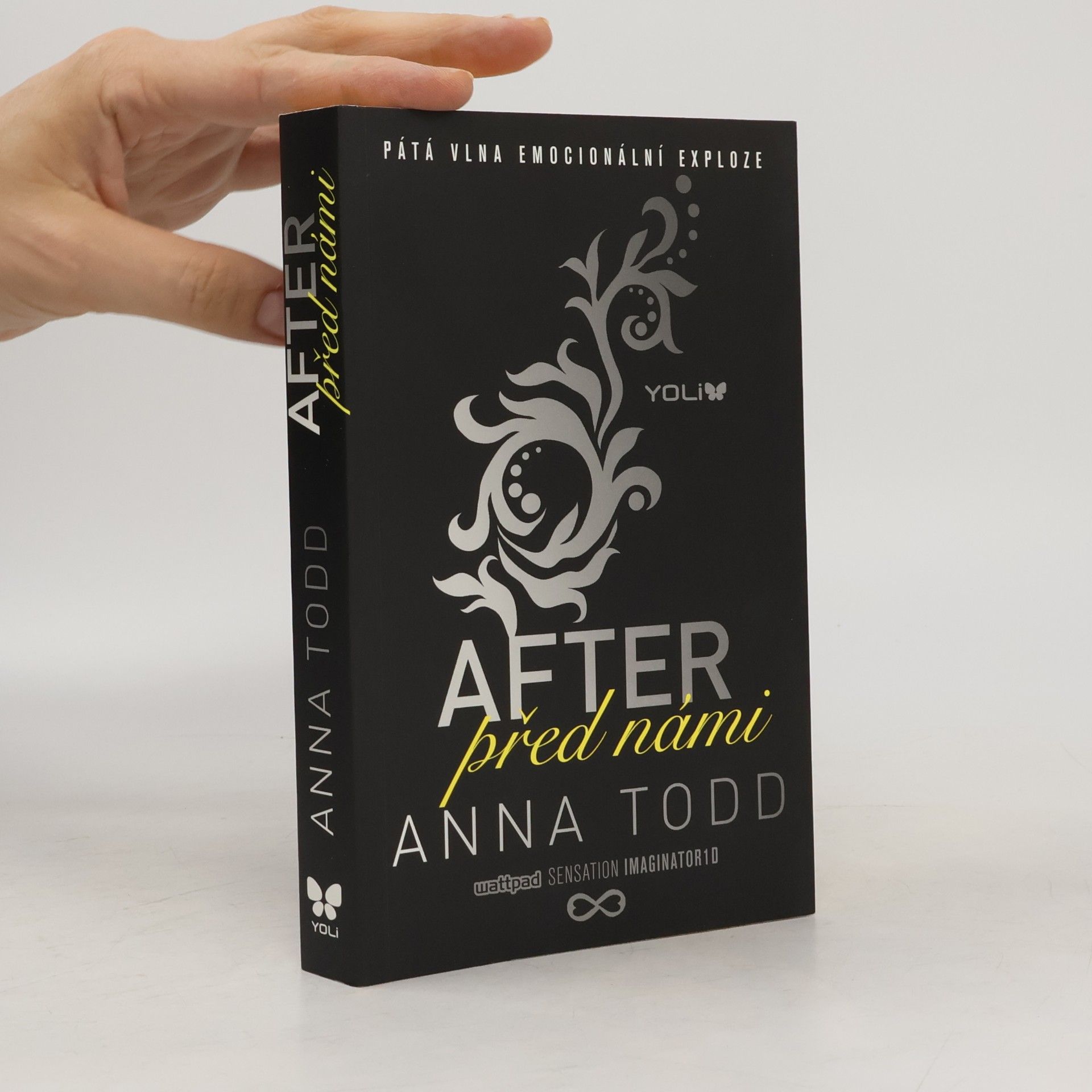 Anna Todd After 5. Před námi