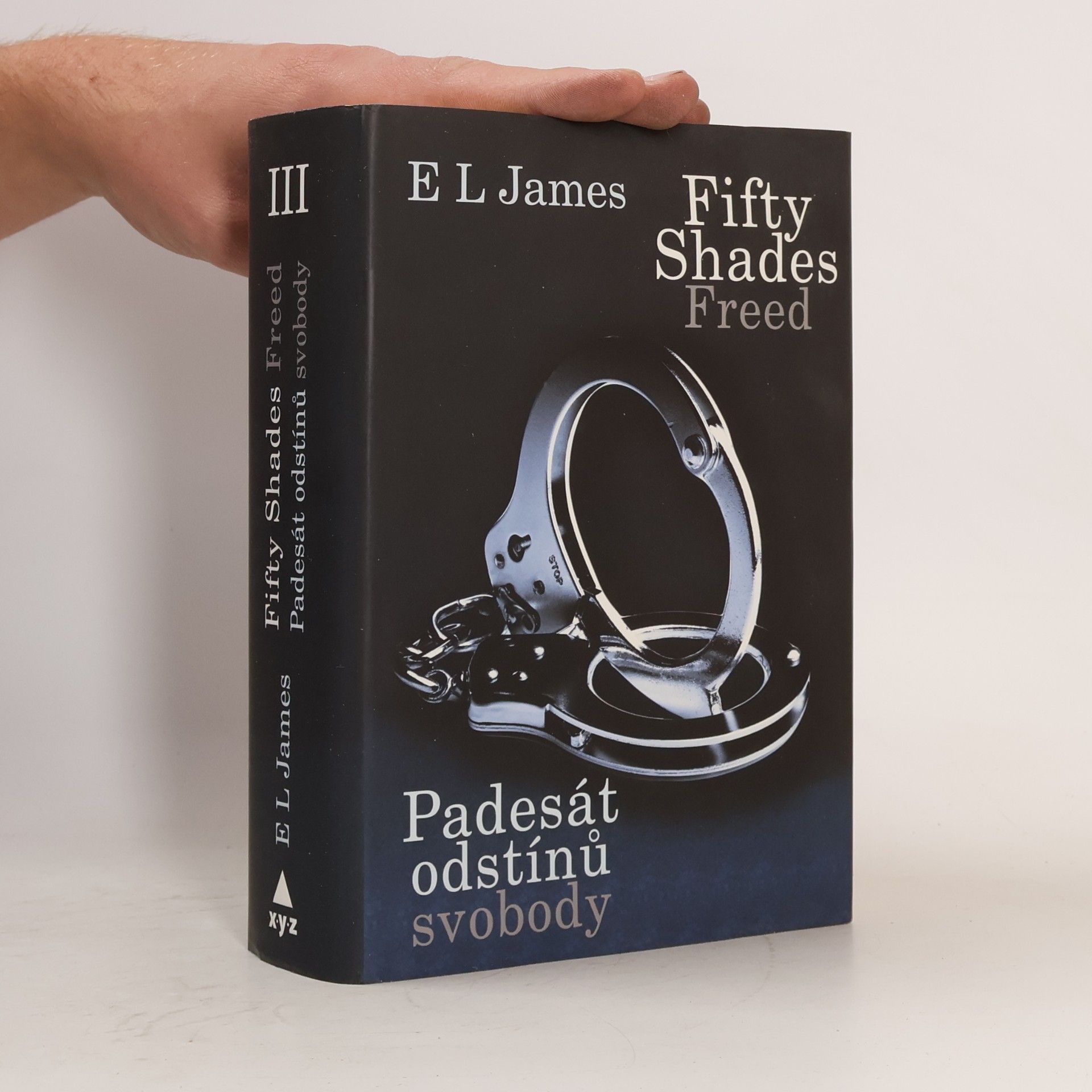 E. L. James Padesát odstínů svobody