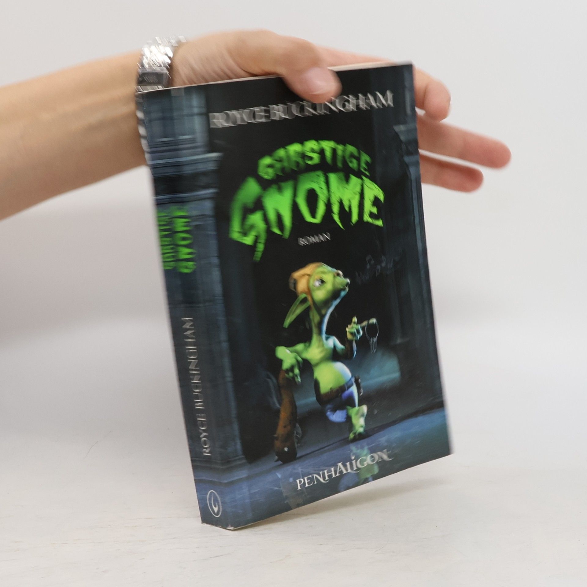 Royce Scott Buckingham Garstige Gnome