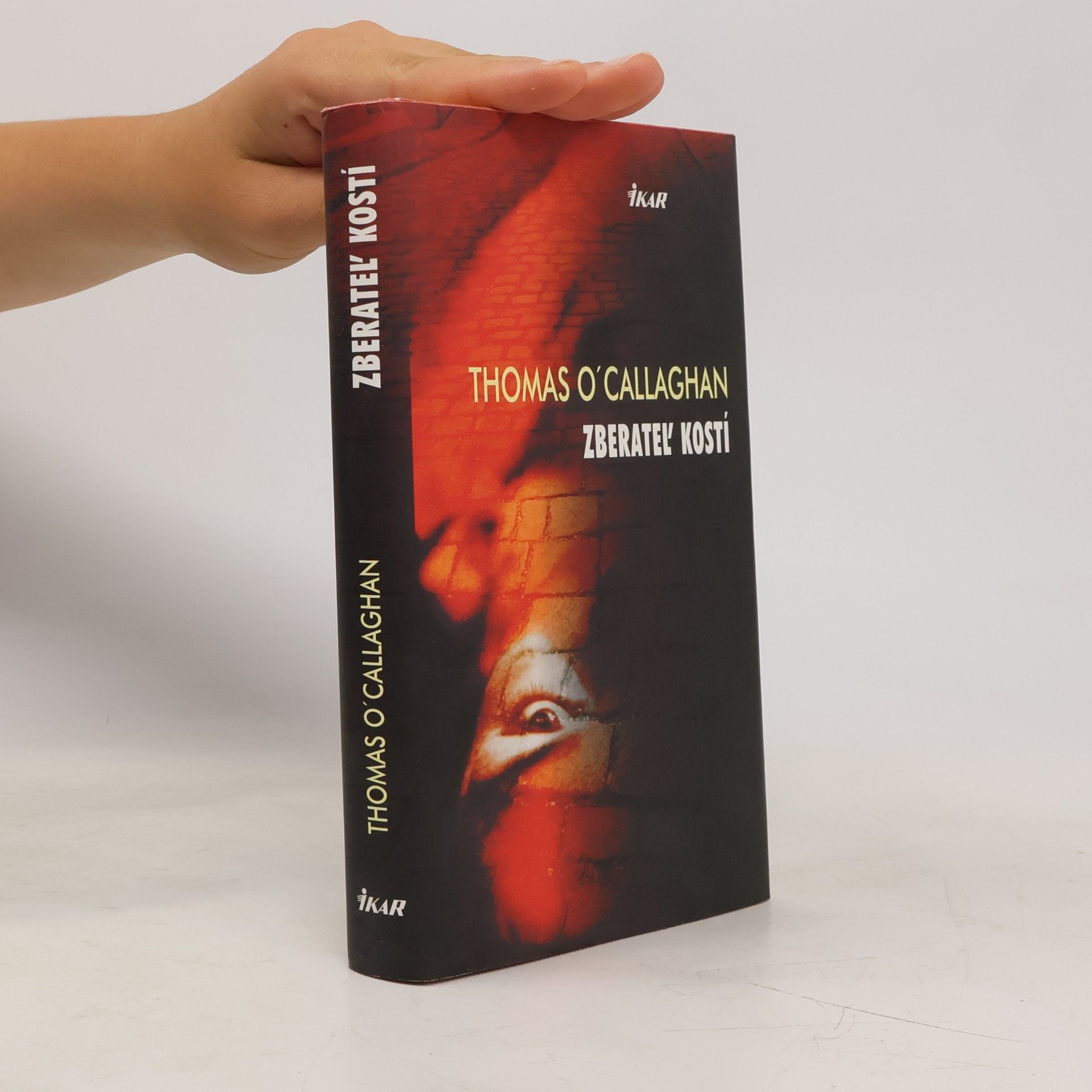 Thomas O. Callaghan Zberateľ kostí