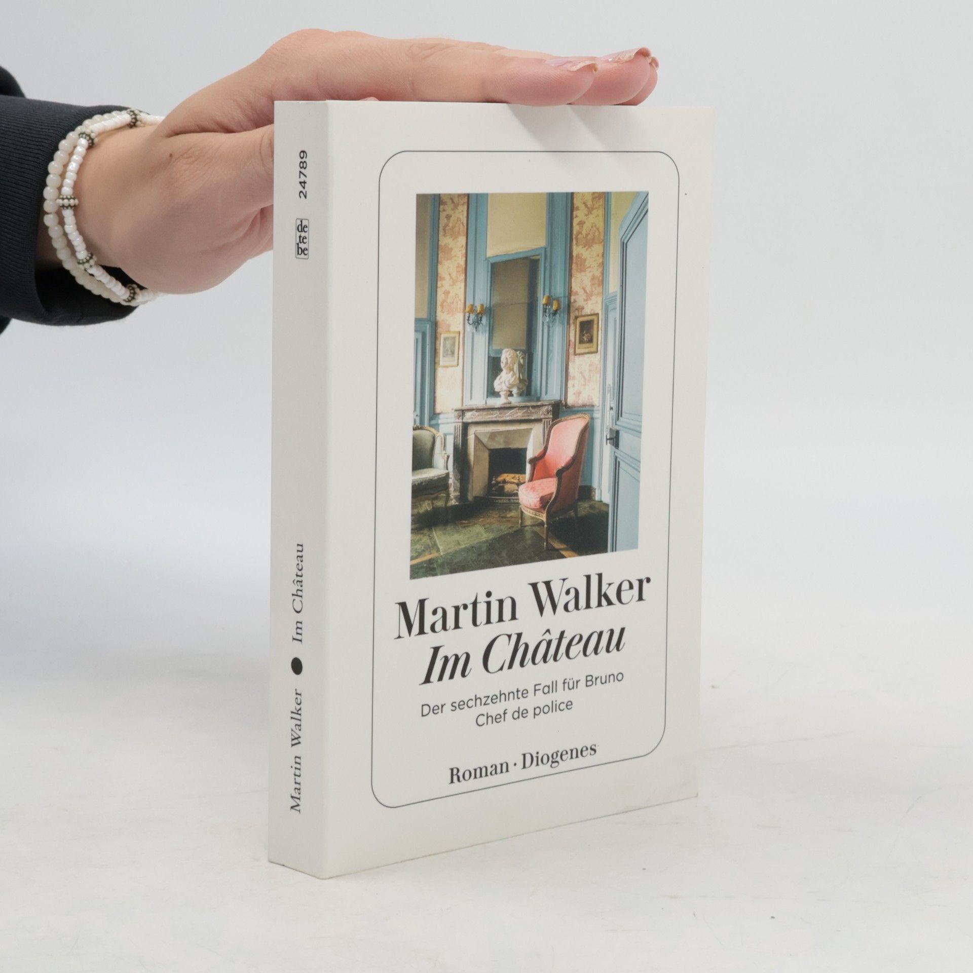 Martin Walker Bruno, Chef de police - 16: Im Château