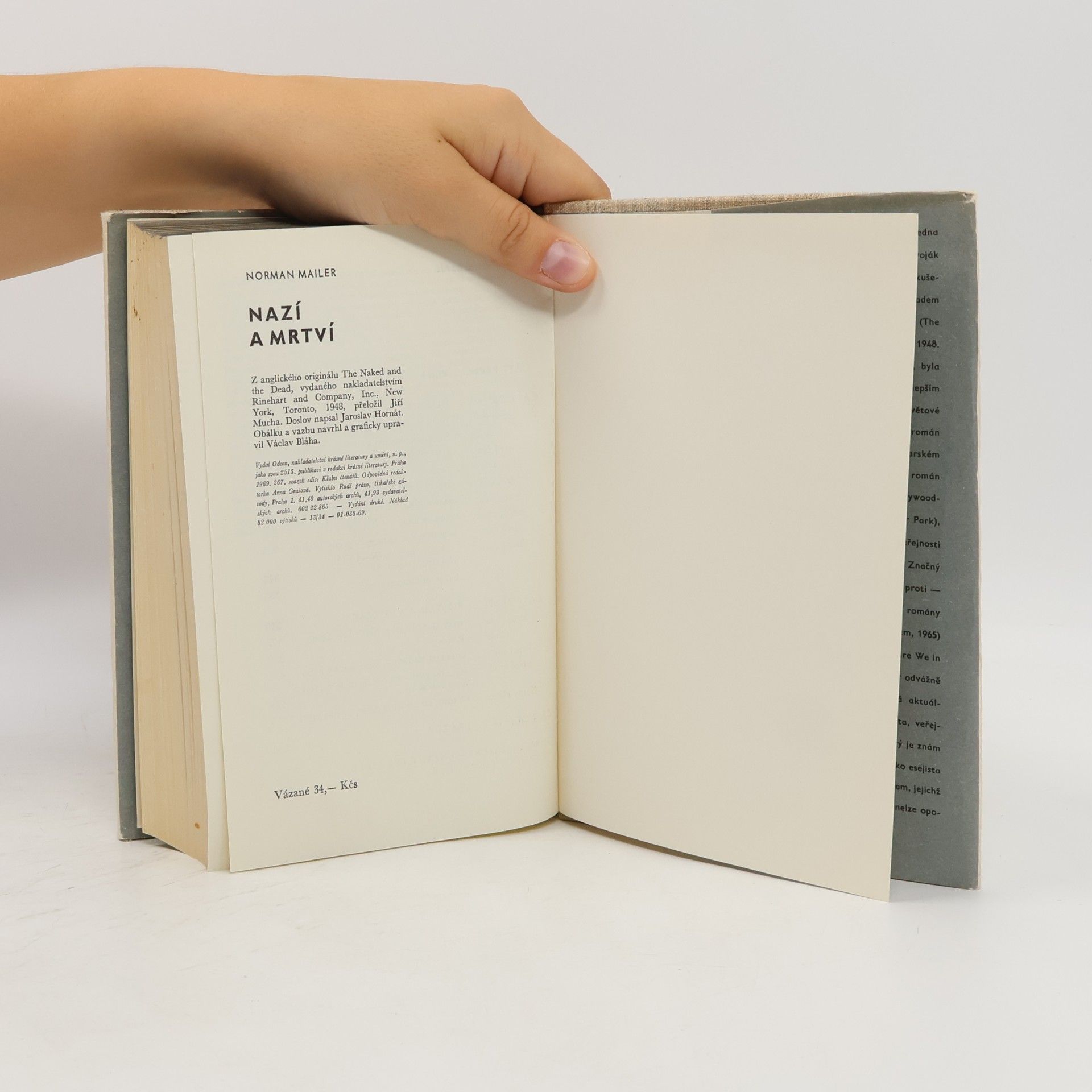 Norman Mailer Nazí a mrtví