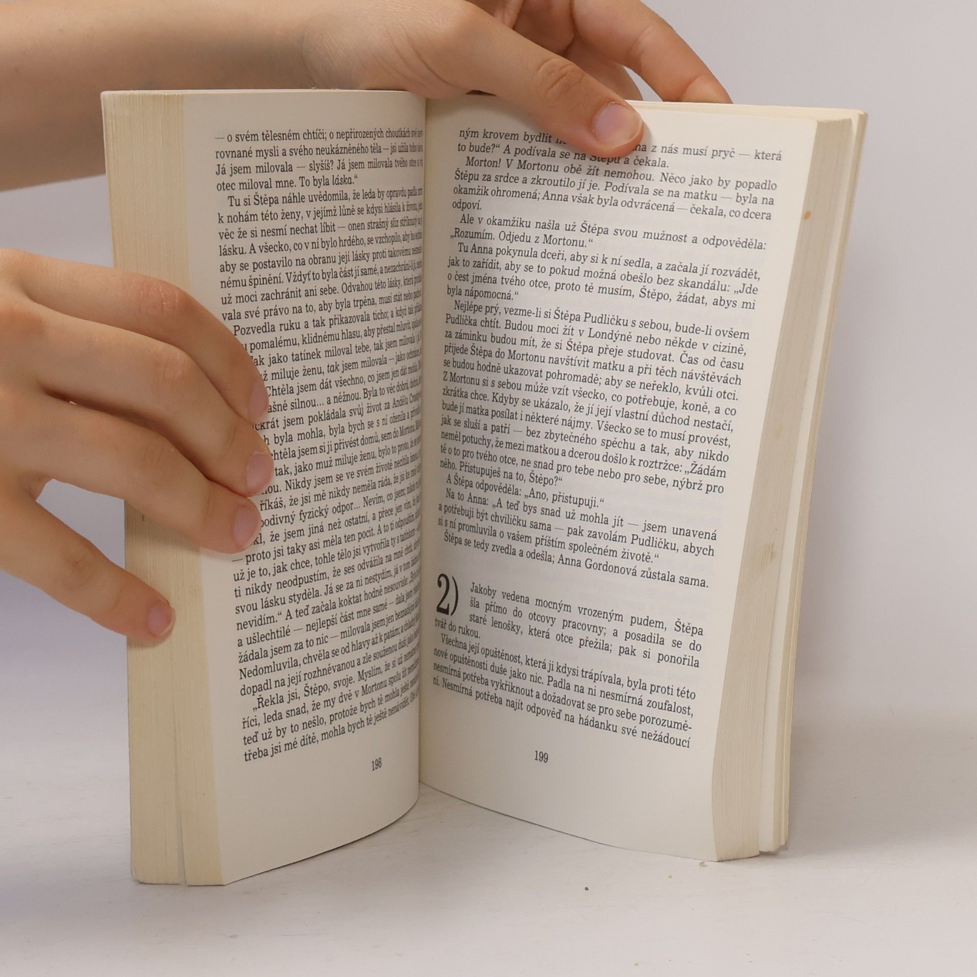 Radclyffe Hall Studna osamění