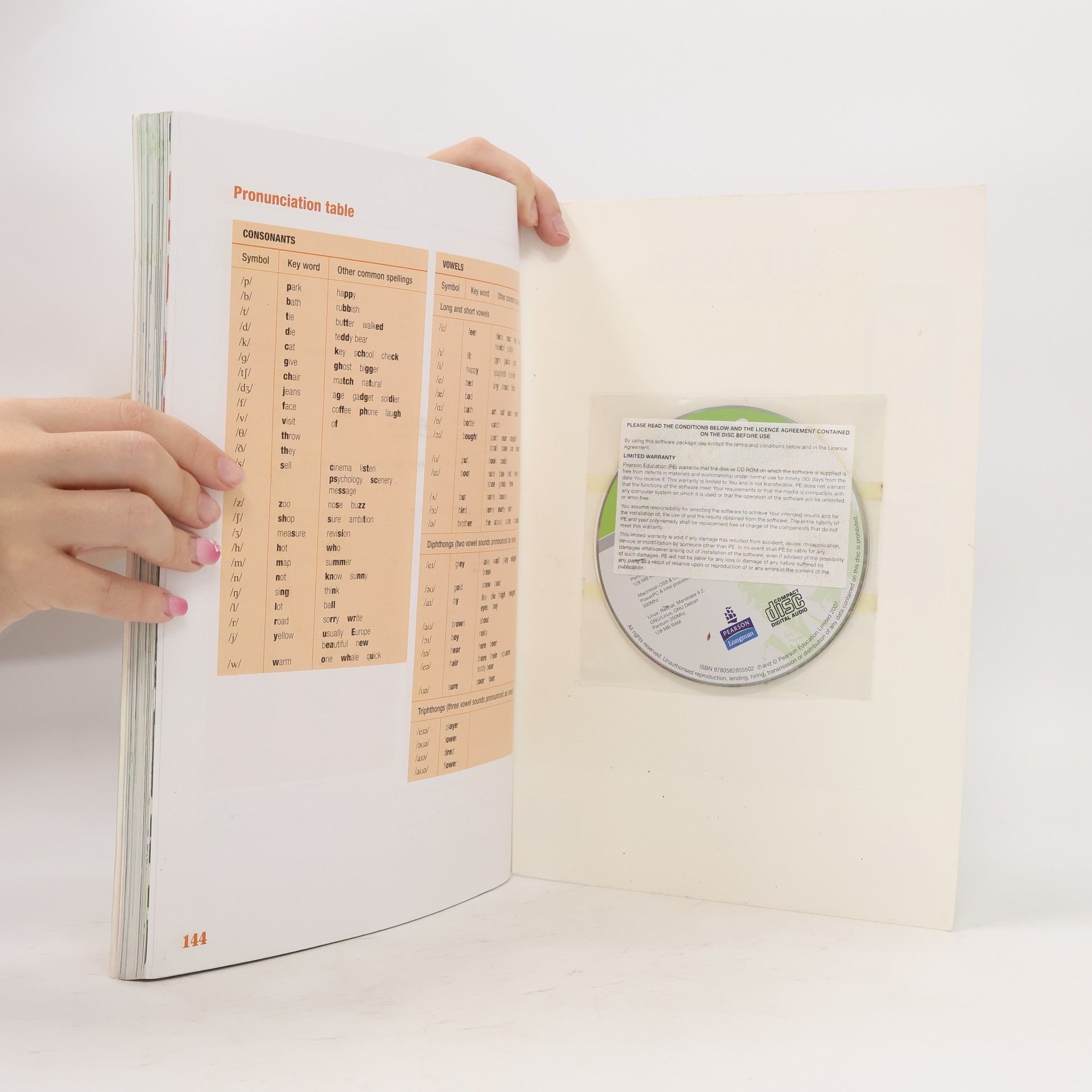 Stuart McKinlay Success: pre-intermediate. Student's book