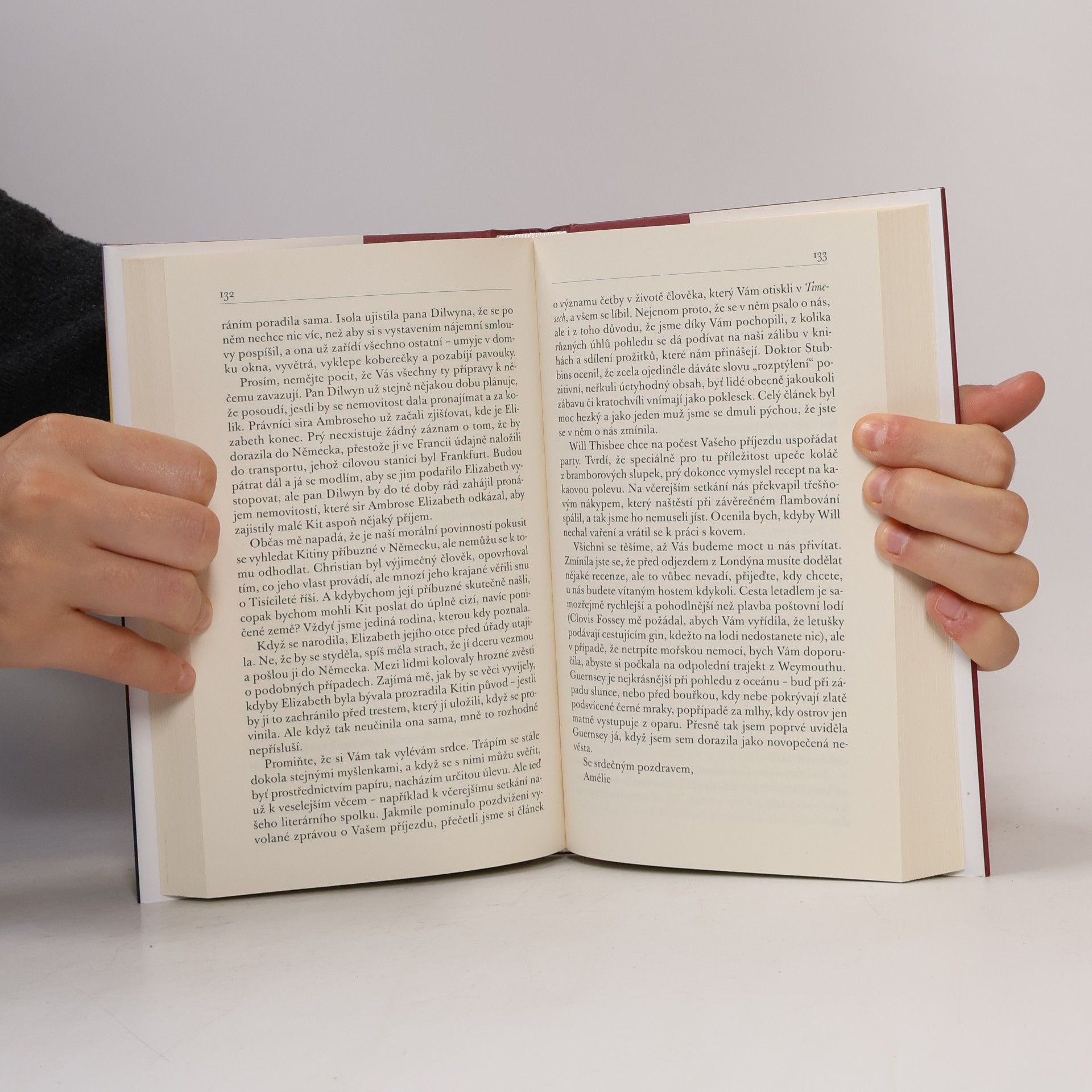 Mary Ann Shaffer Spolek přátel krásné literatury a bramborových koláčů