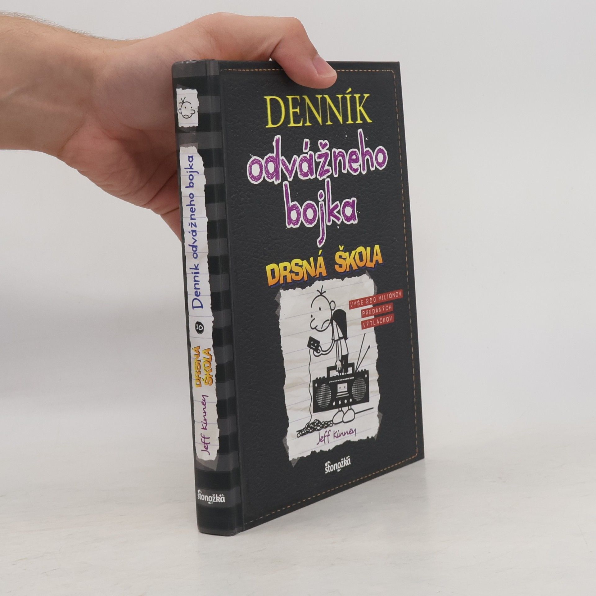 Jeff Kinney Denník odvažneho bojka 10. Drsná škola