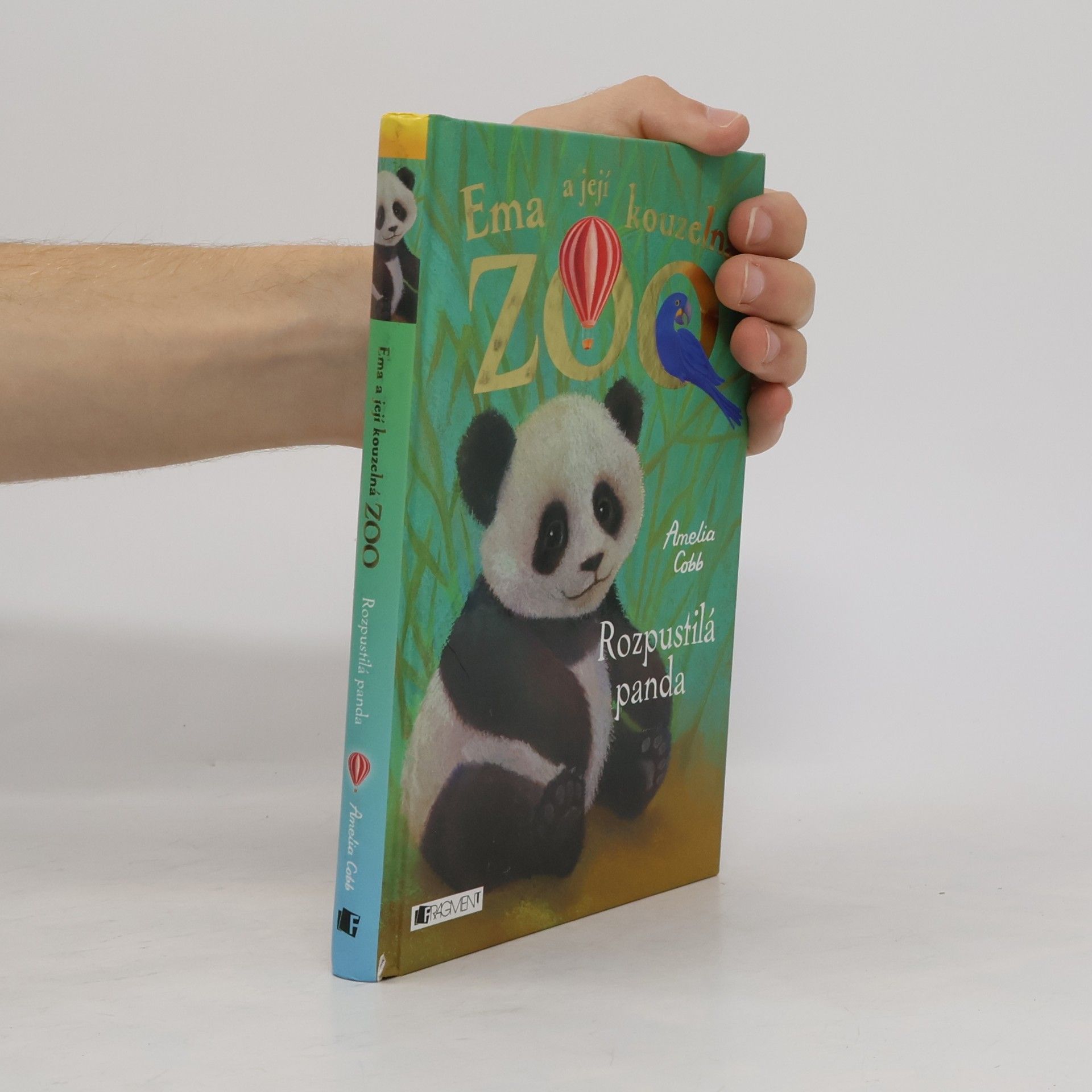 Cobb, Amelia Ema a její kouzelná zoo. Rozpustilá panda