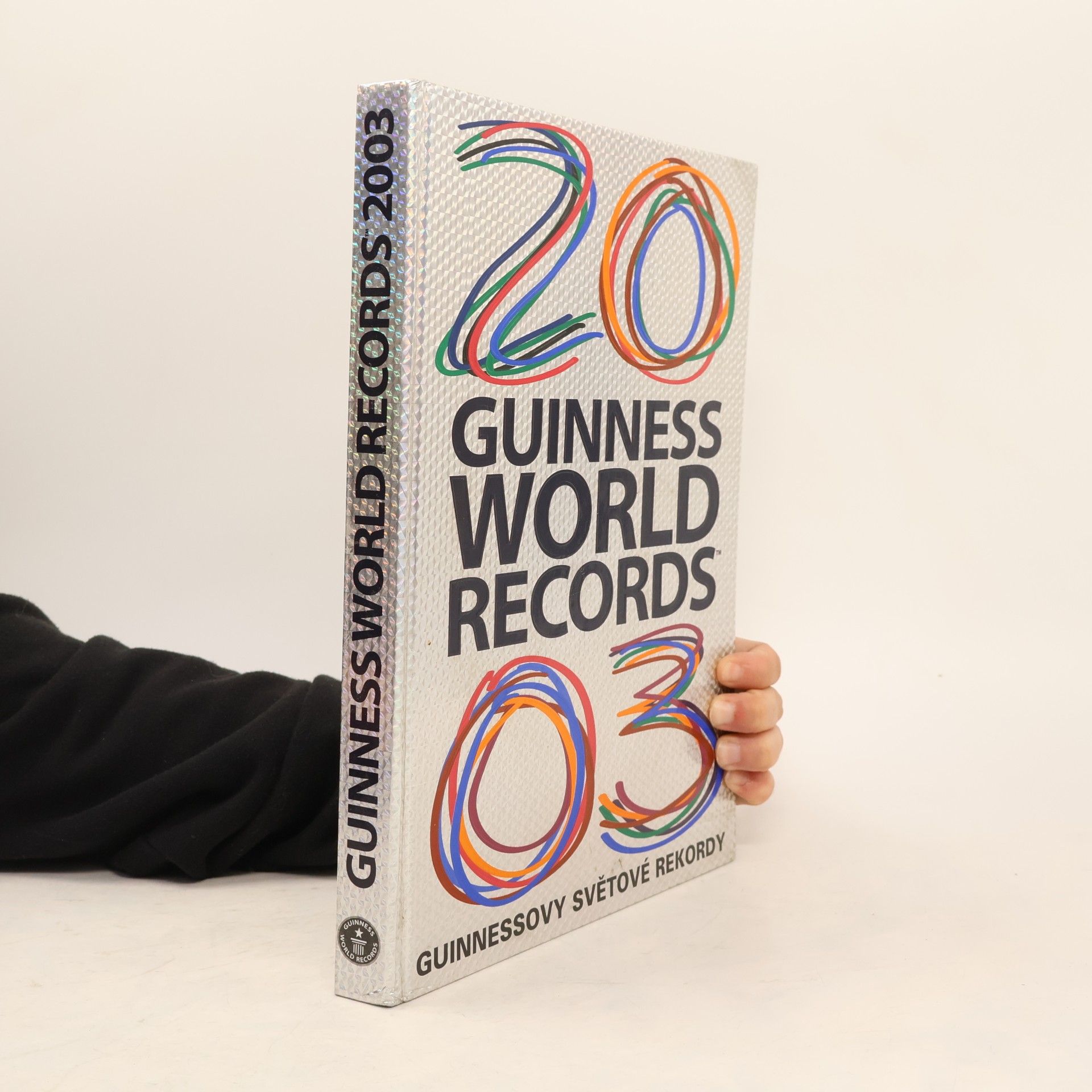 Studio editoriale Menabò. (Como) Guinness world records 2003. Guinnessovy světové rekordy 2003
