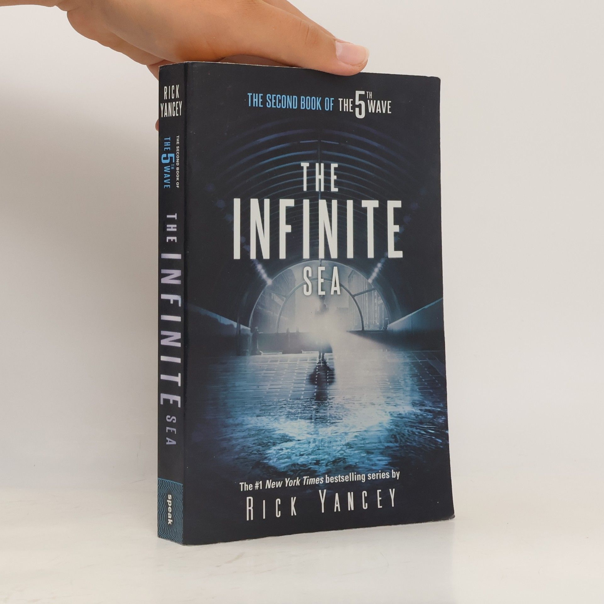 Rick Yancey The infinite sea