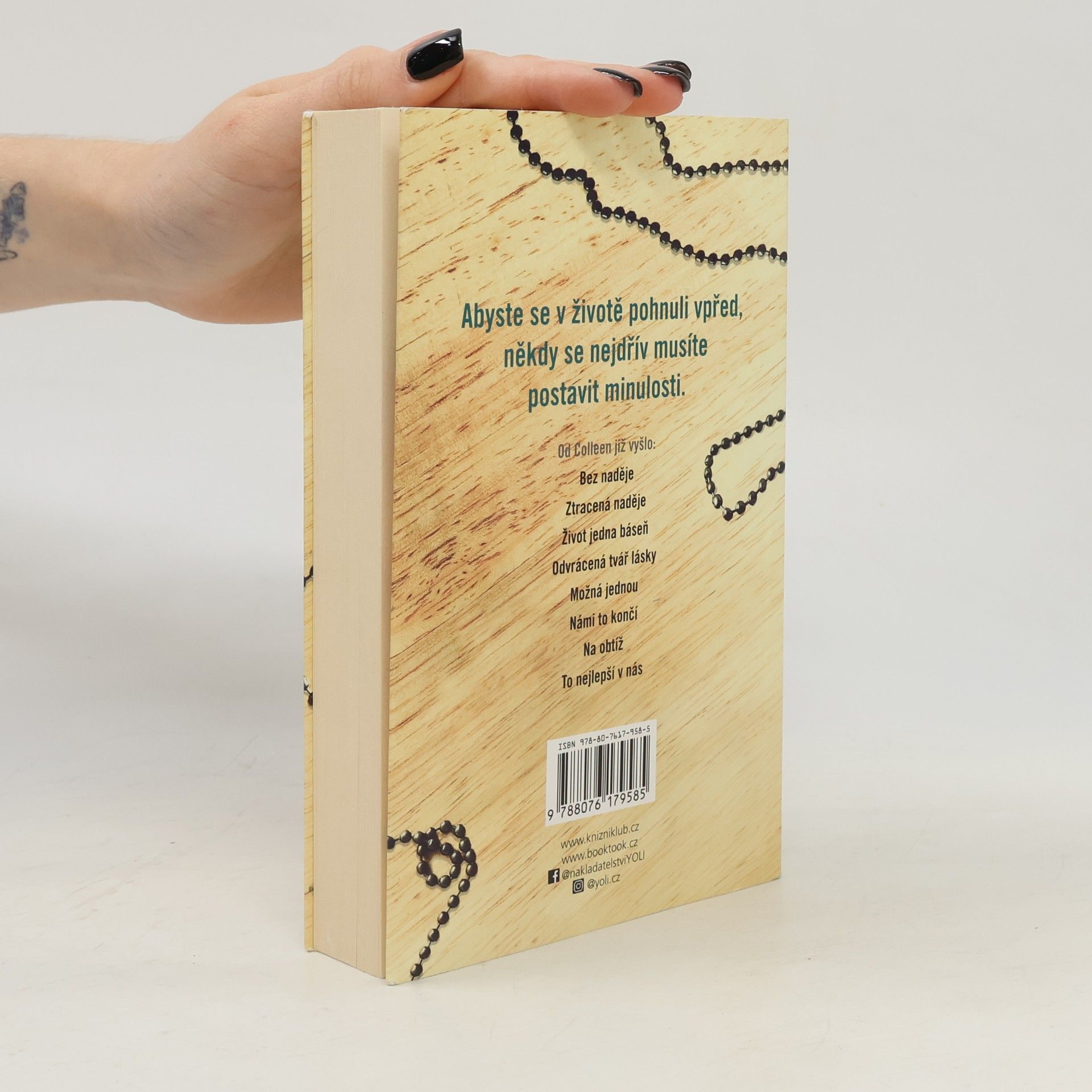 Colleen Hoover Ztracená naděje