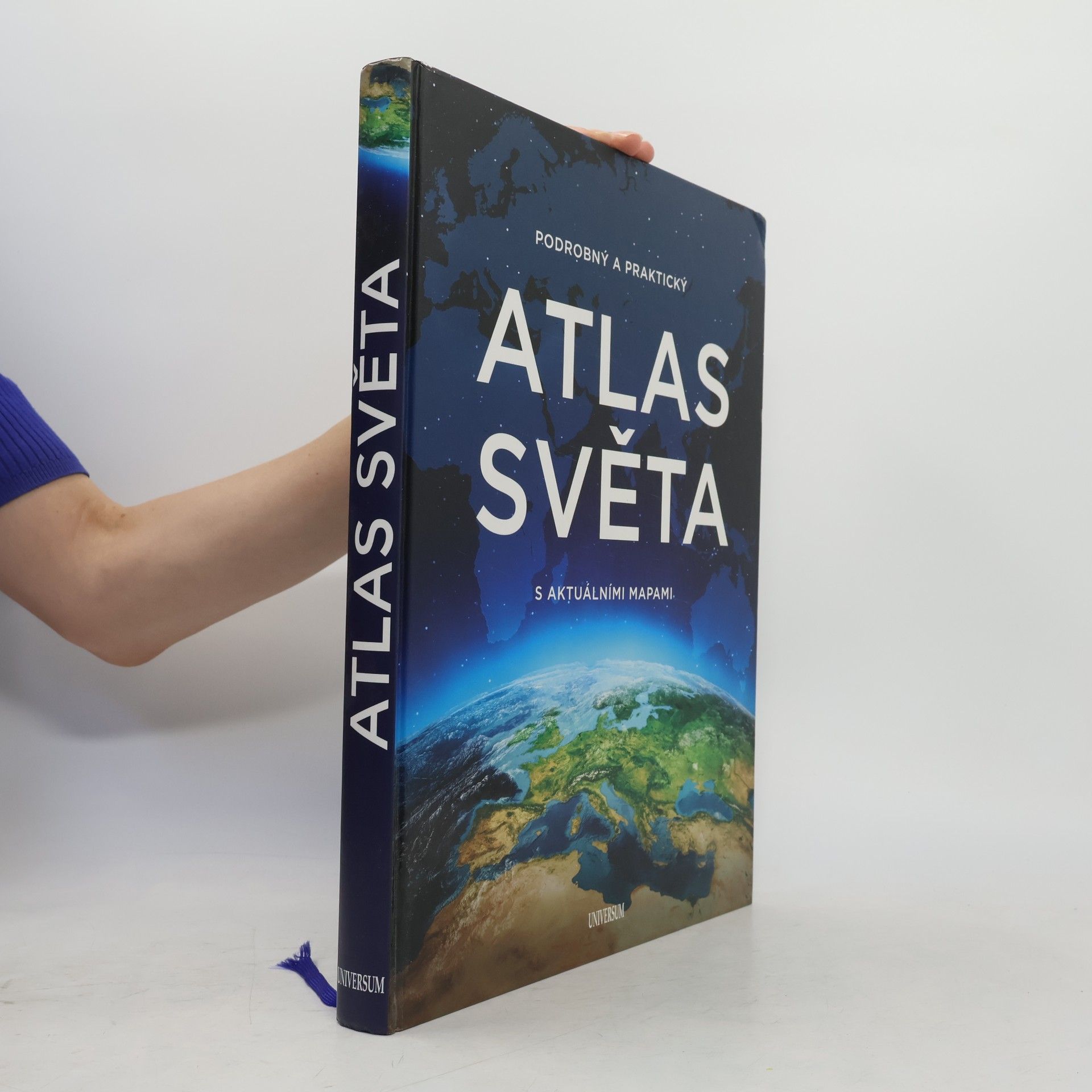 Irena Rybová Podrobný a praktický atlas světa s aktuálními mapami