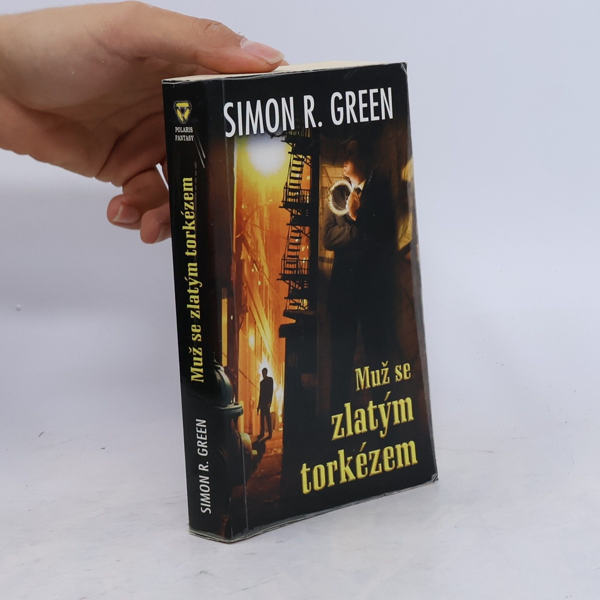 Simon R. Green Muž se zlatým torkézem