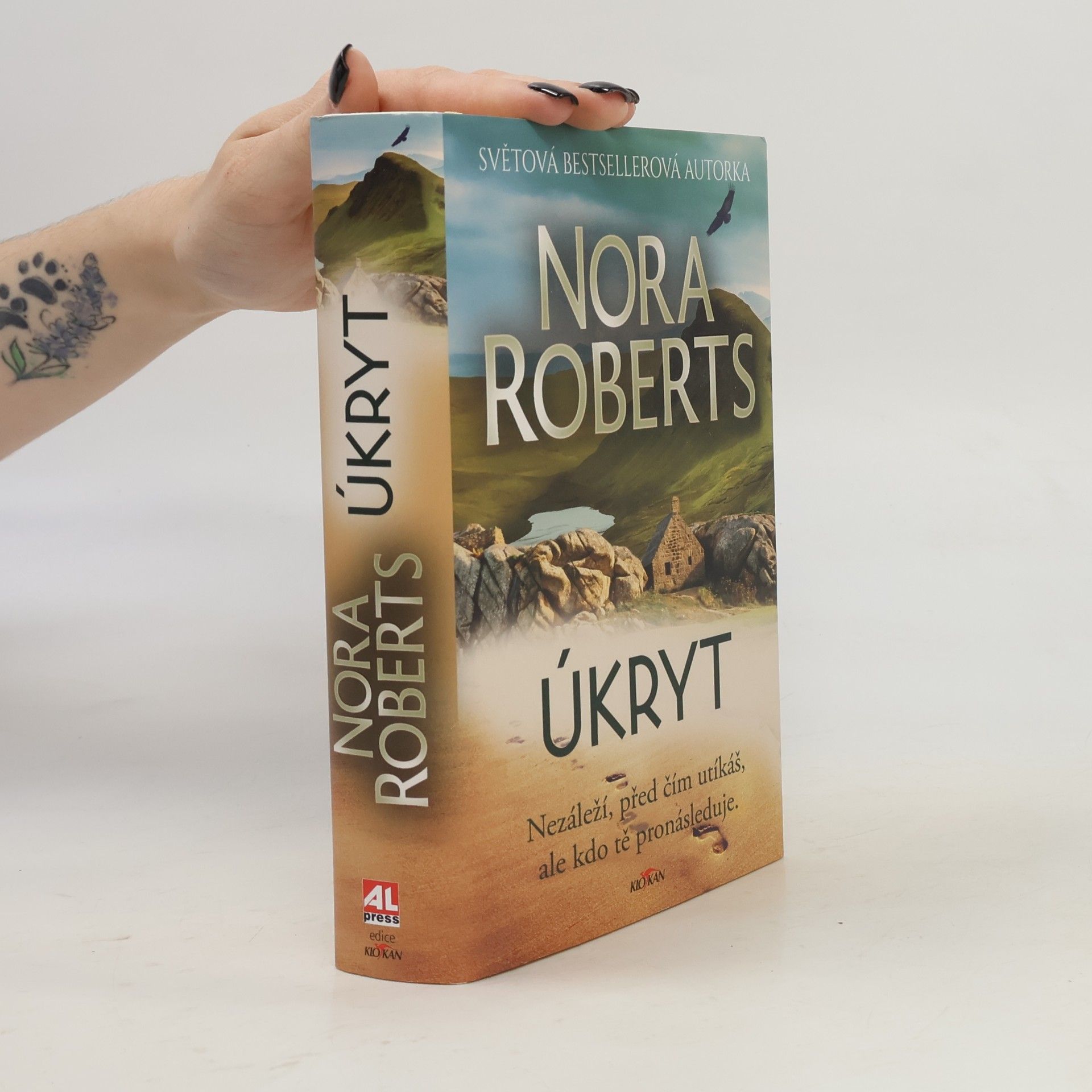 Nora Roberts Úkryt