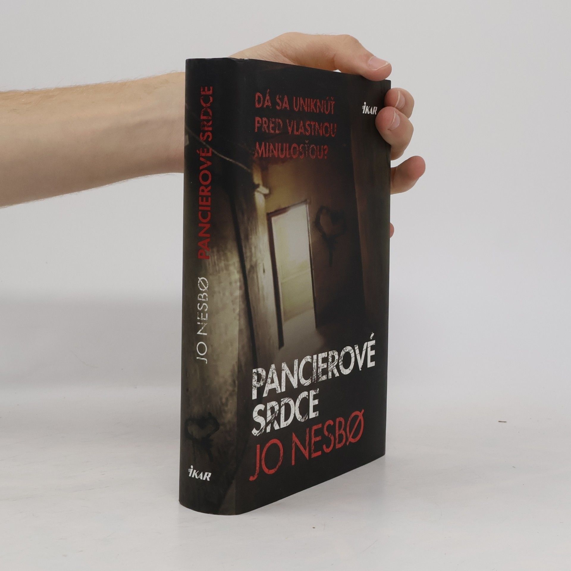 Jo Nesbø Pancierové srdce