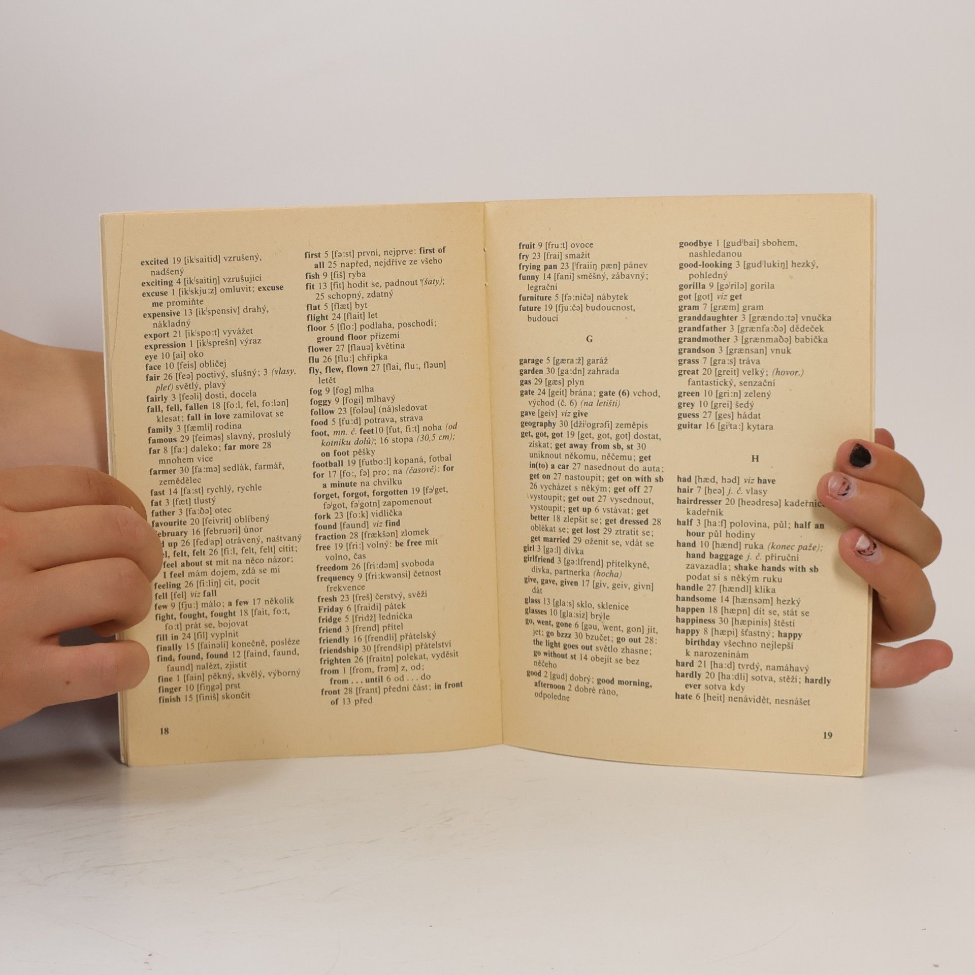 Autores varios Anglicko-český slovníček k 1. dílu učebnice. The Cambridge English Course