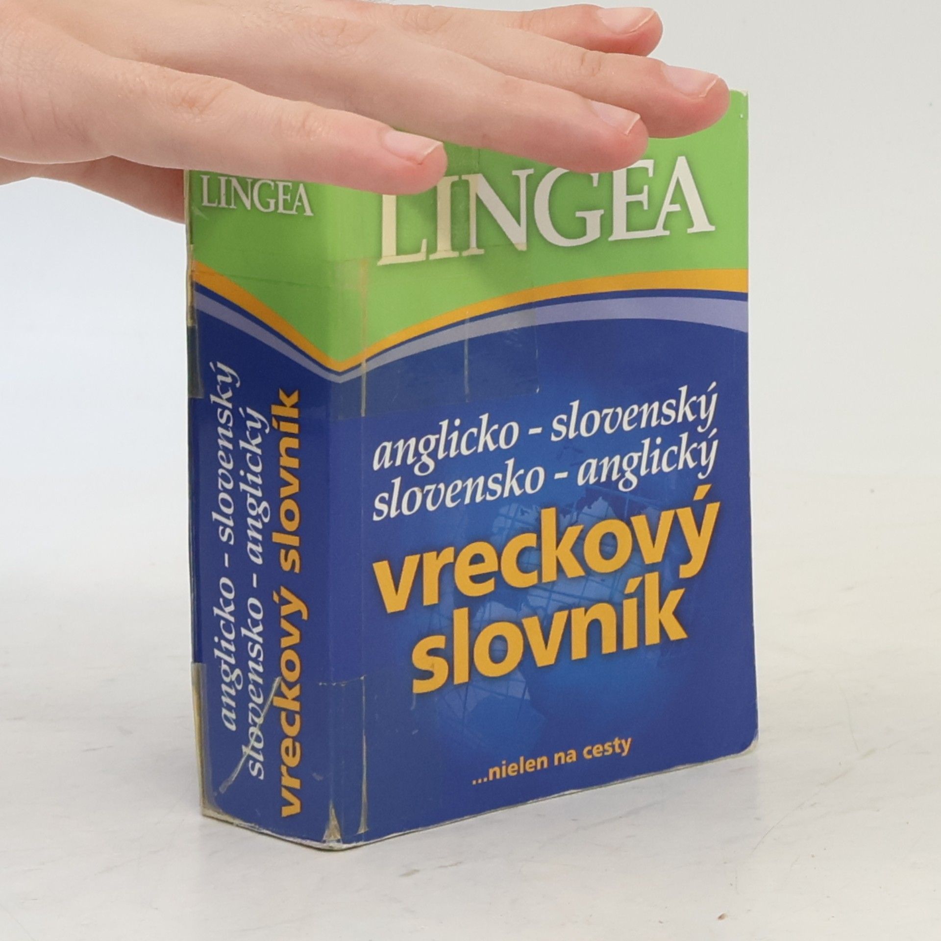 Various authors Anglicko-slovenský, slovensko-anglický vreckový slovník