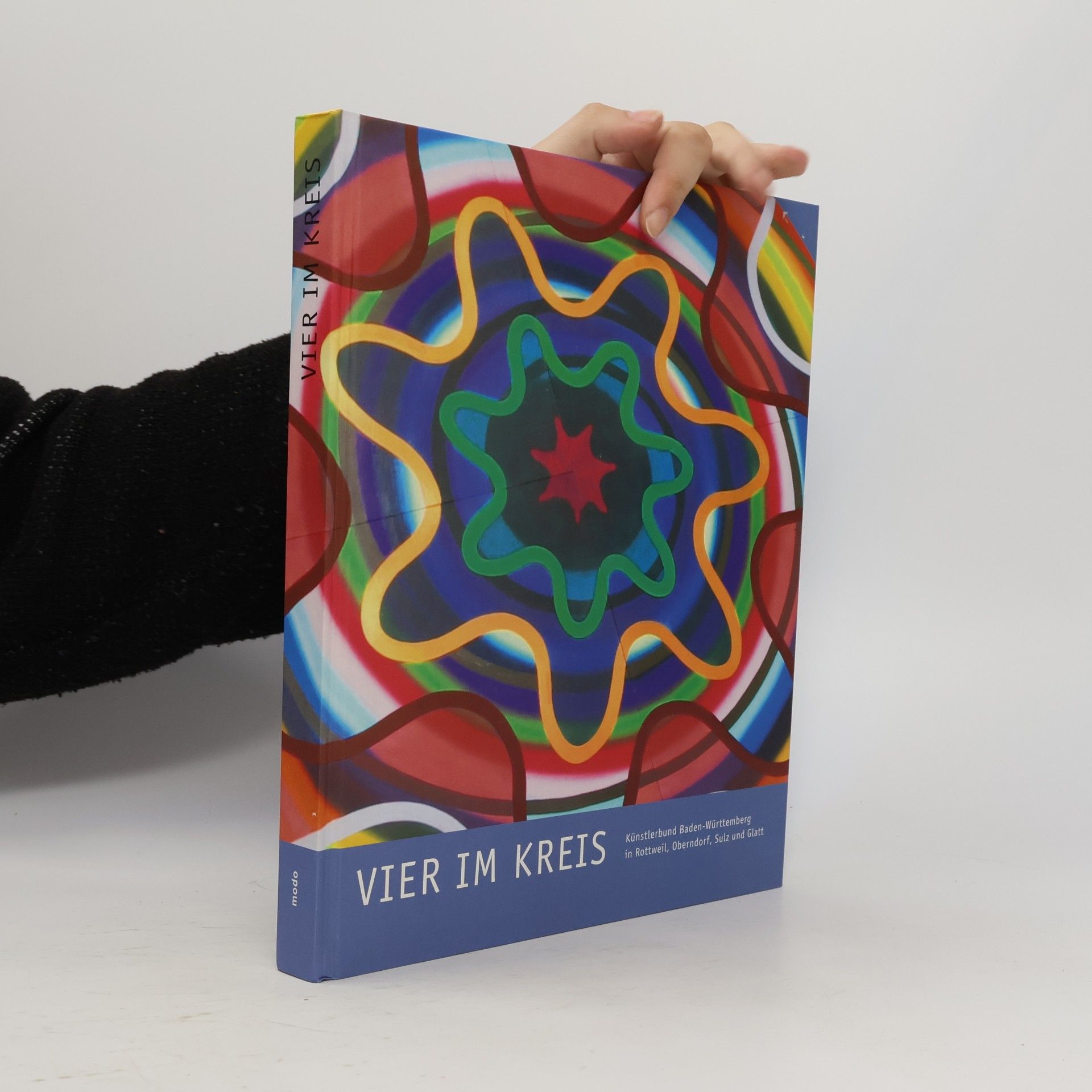 Valeria Waibel Vier im Kreis