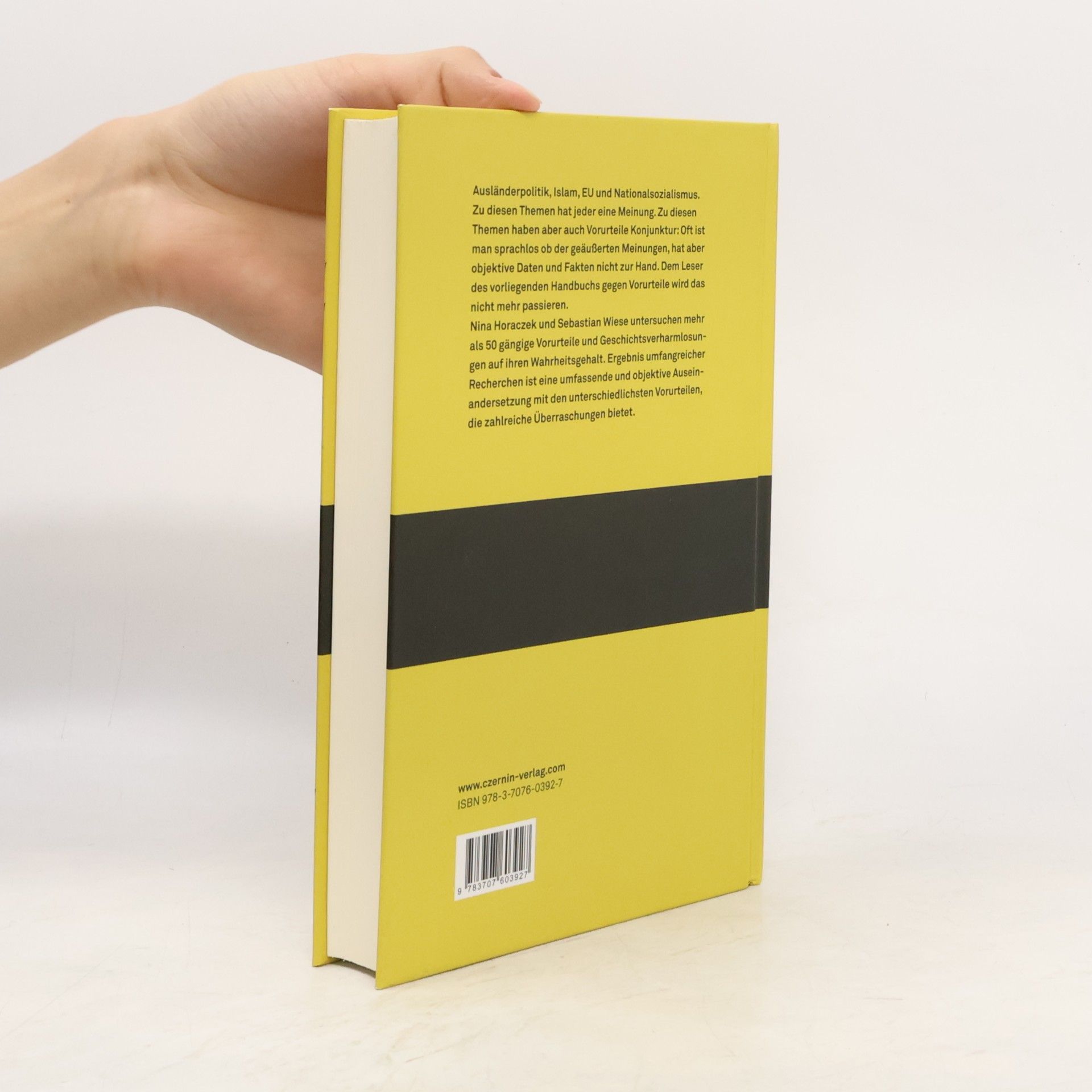 Nina Horaczek Handbuch gegen Vorurteile