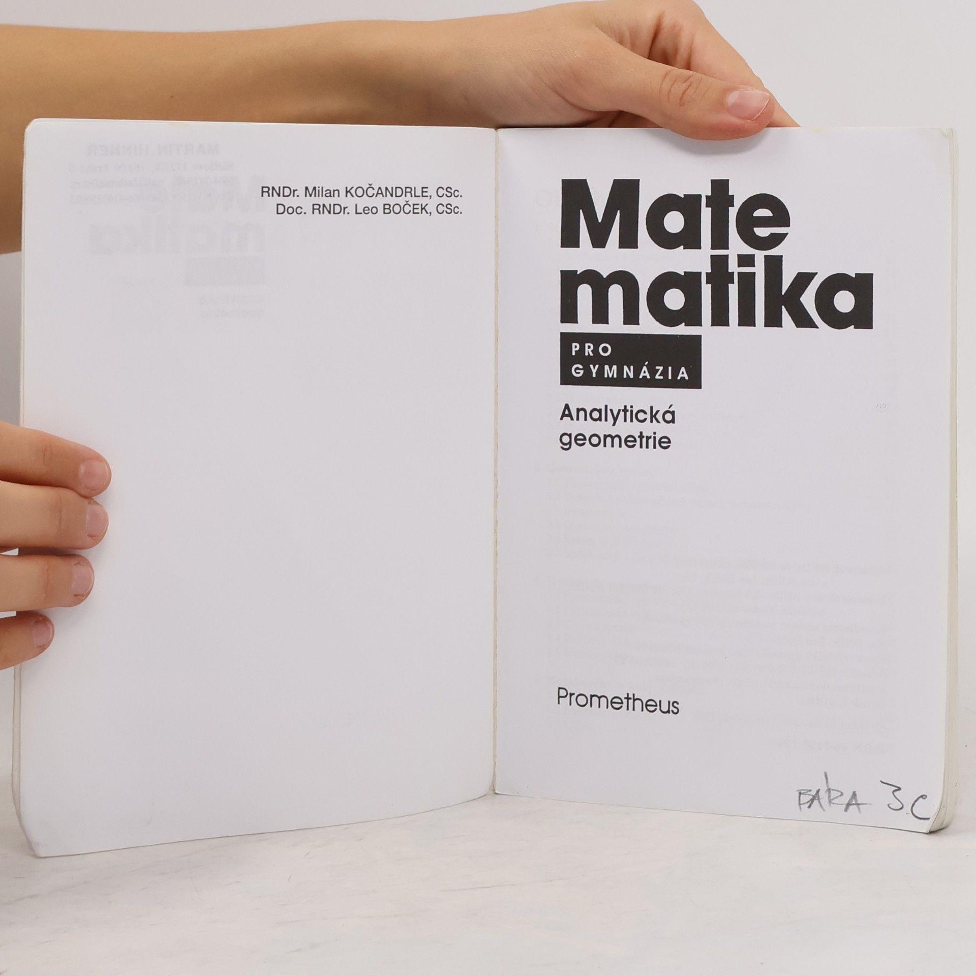 Leo Boček Matematika pro gymnázia. Analytická geometrie