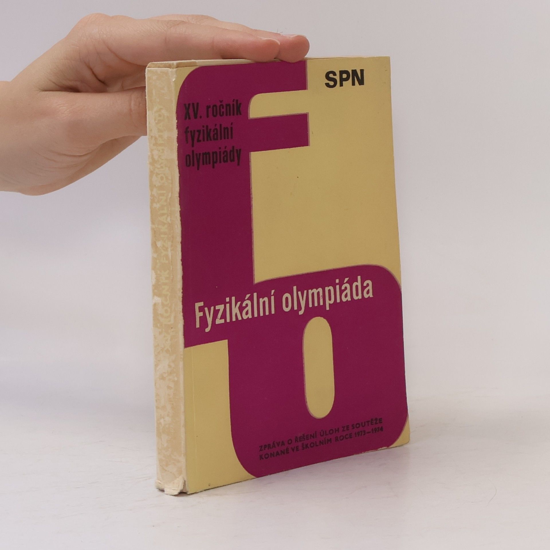 Autores varios Fyzikální olympiáda