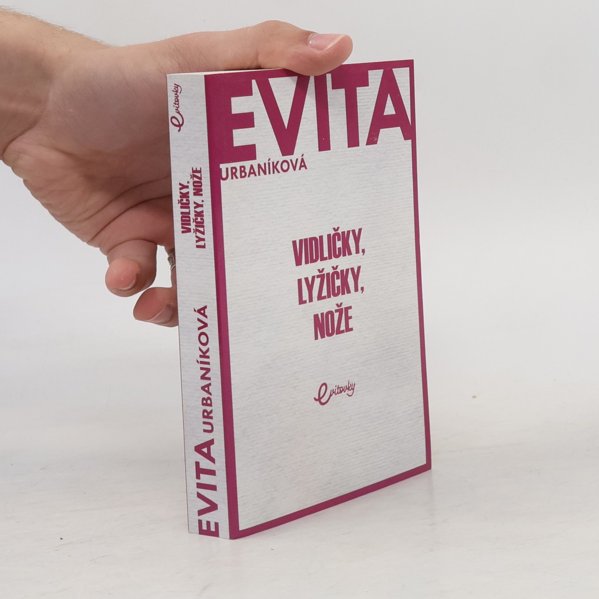 Eva Urbaníková Vidličky, lyžičky, nože
