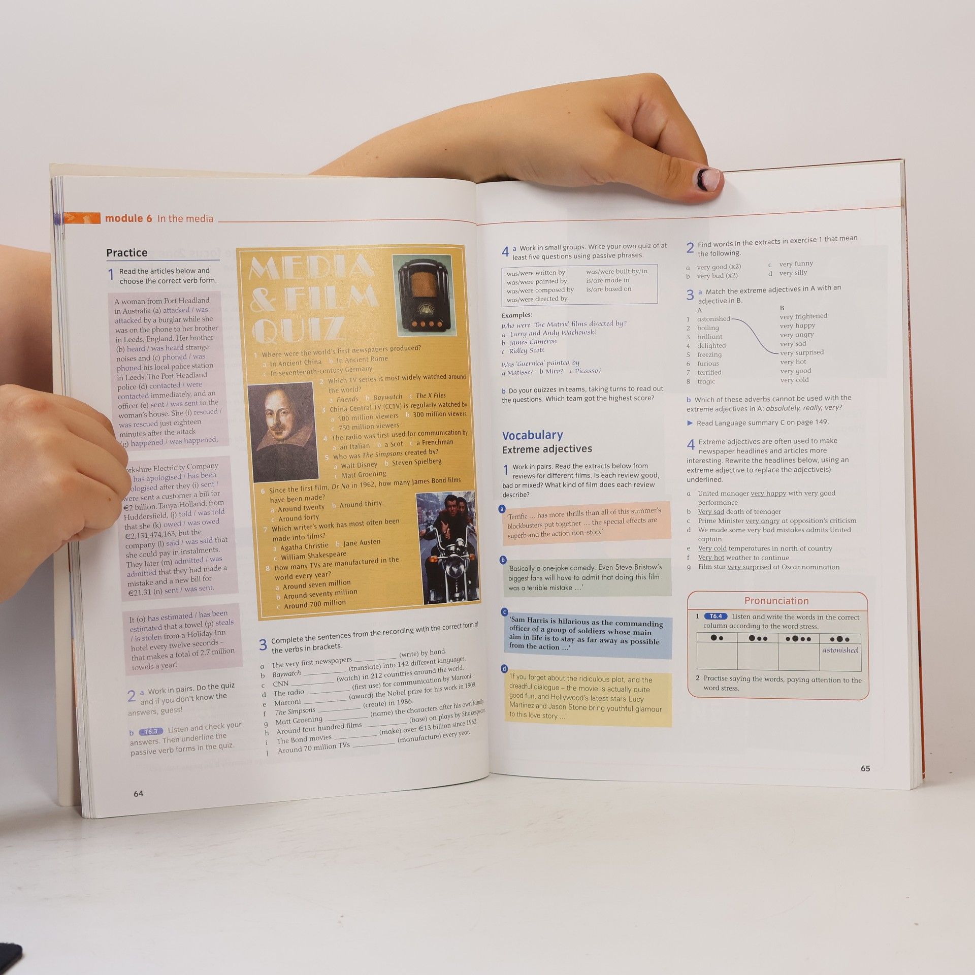 Sarah Cunningham New Cutting Edge Intermediate. Student's Book
