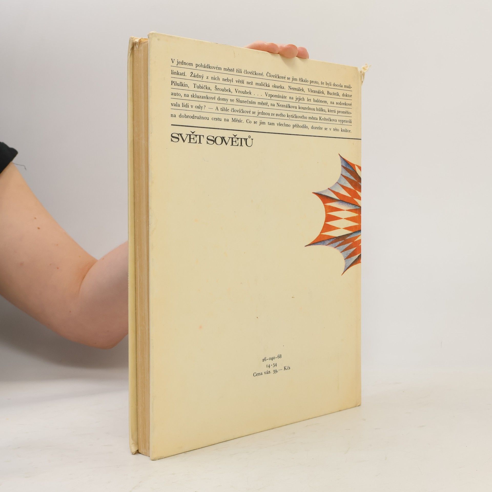 Nikolaj Nosov Neználek na Měsíci
