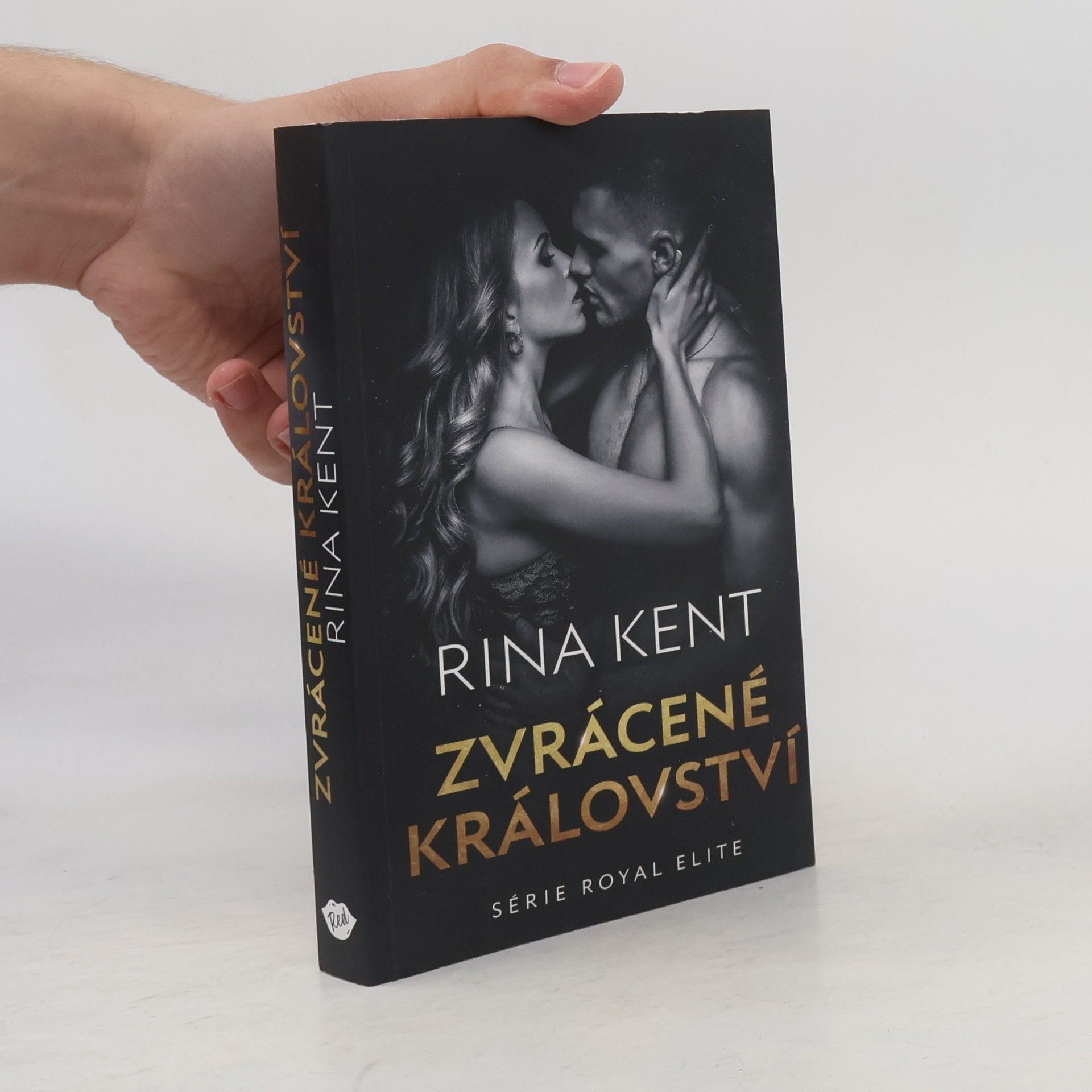 Rina Kent Zvrácené království
