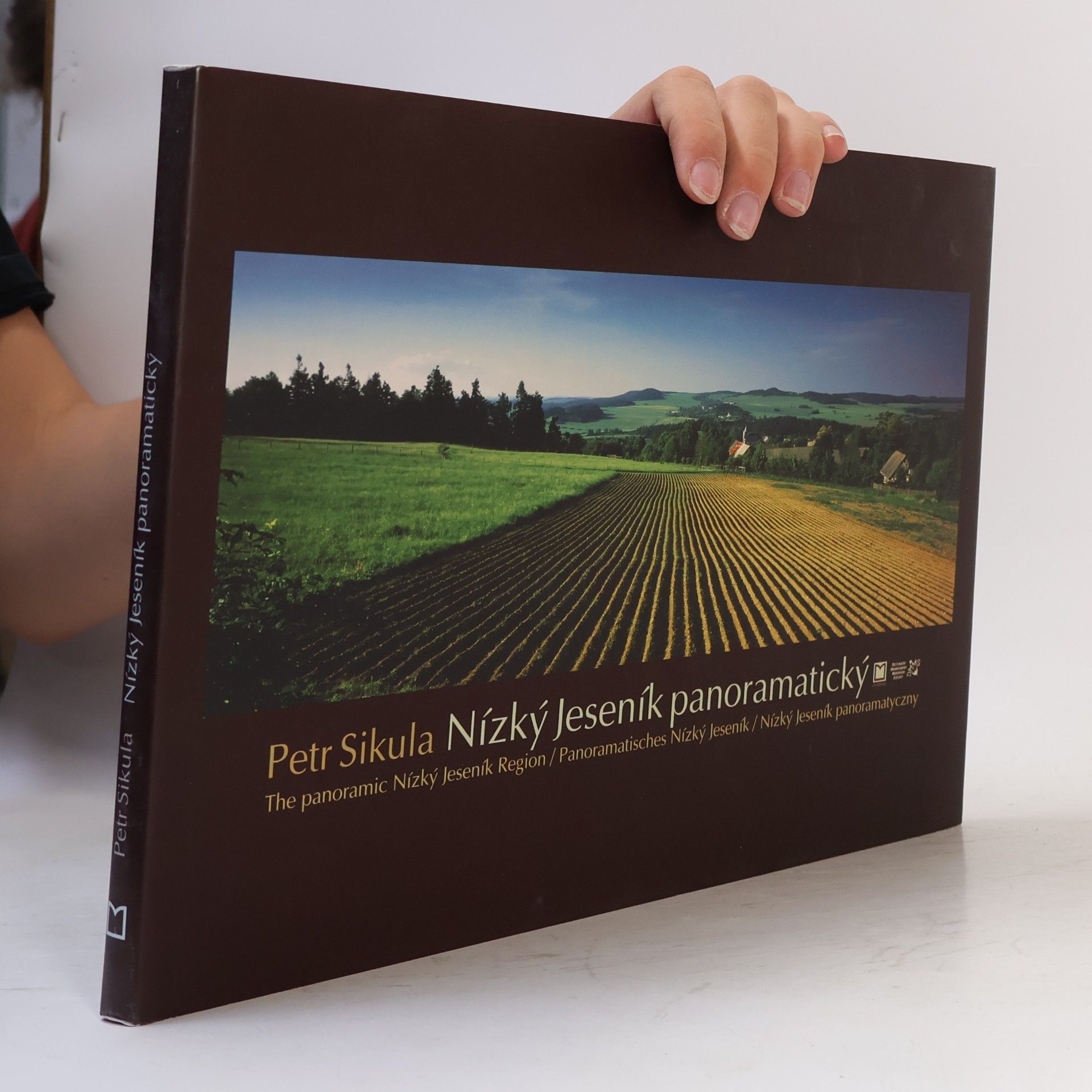 Petr Sikula Nízký Jeseník panoramatický = The panoramic Nízký Jeseník Region = Panoramatisches Nízký Jeseník = Nízký Jeseník panoramatyczny