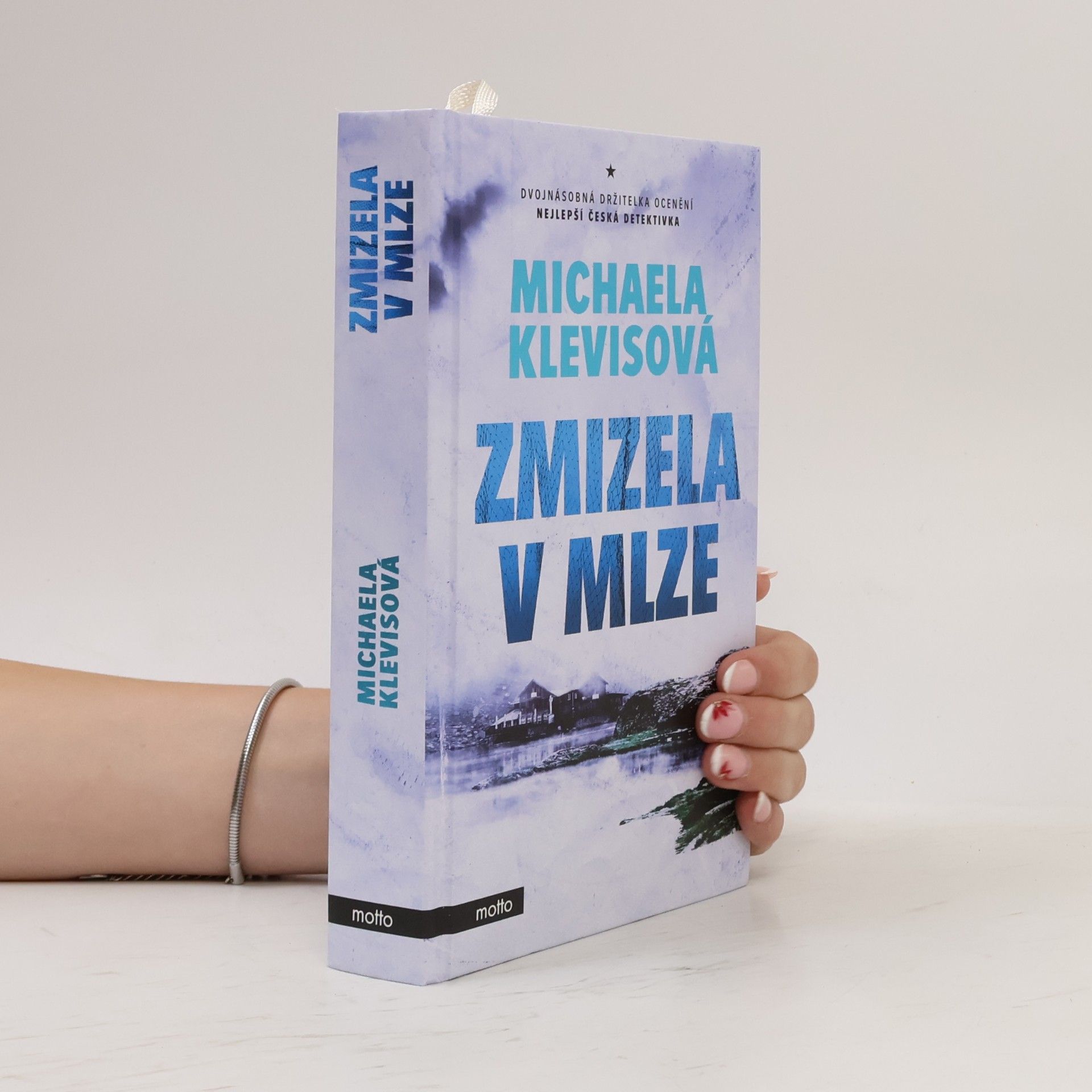 Michaela Klevisová Zmizela v mlze