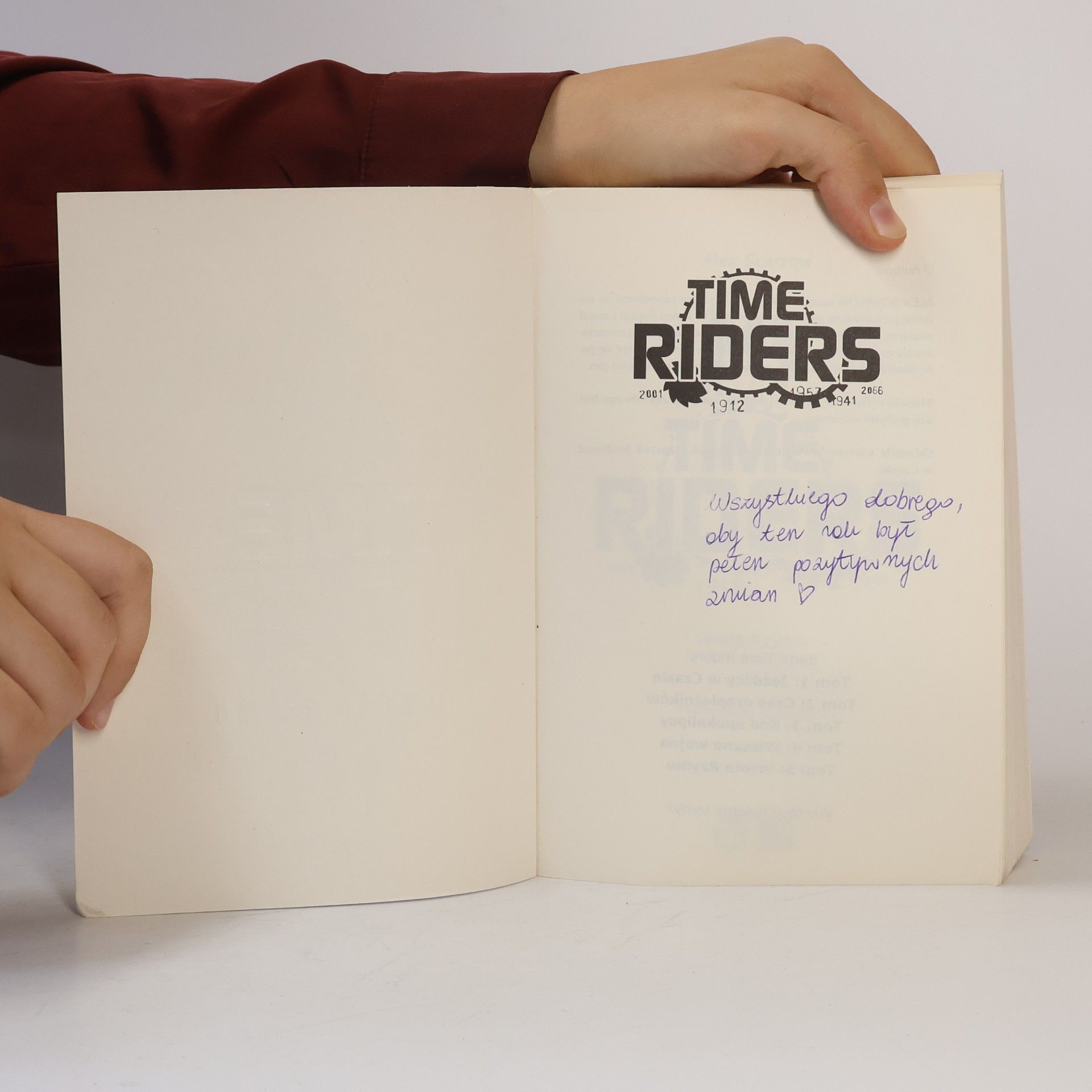 Alex Scarrow Time Riders Wrota Rzymu