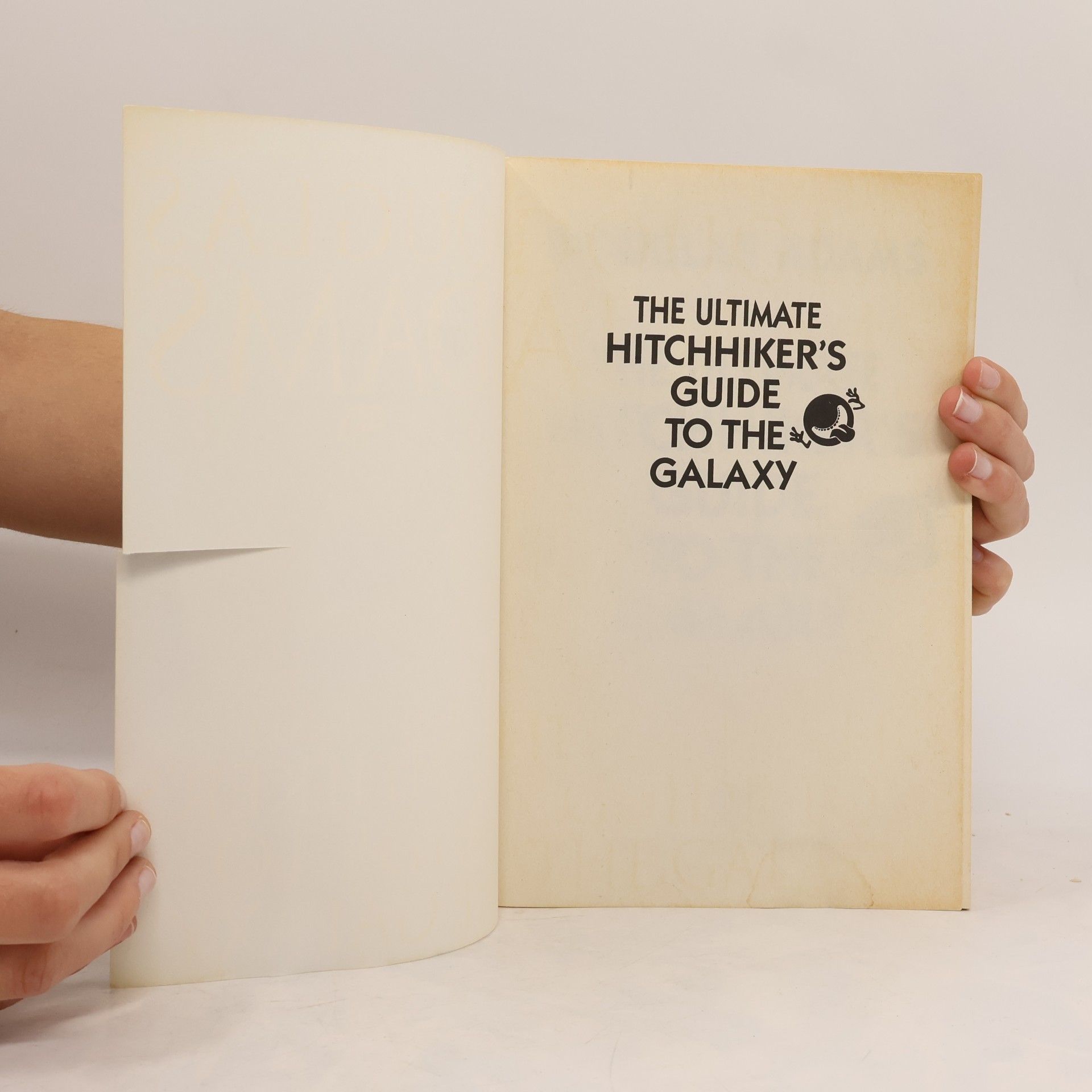Douglas Adams The Ultimate Hitchhiker's Guide to the Galaxy