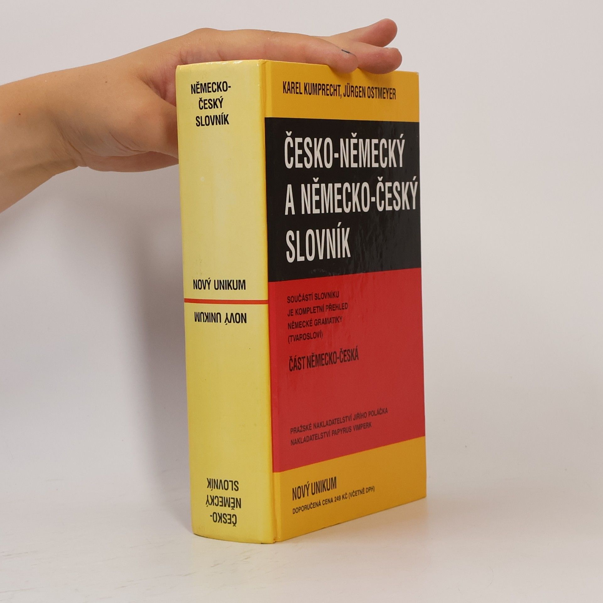 Collectif d'auteurs Česko-německý a německo-český slovník