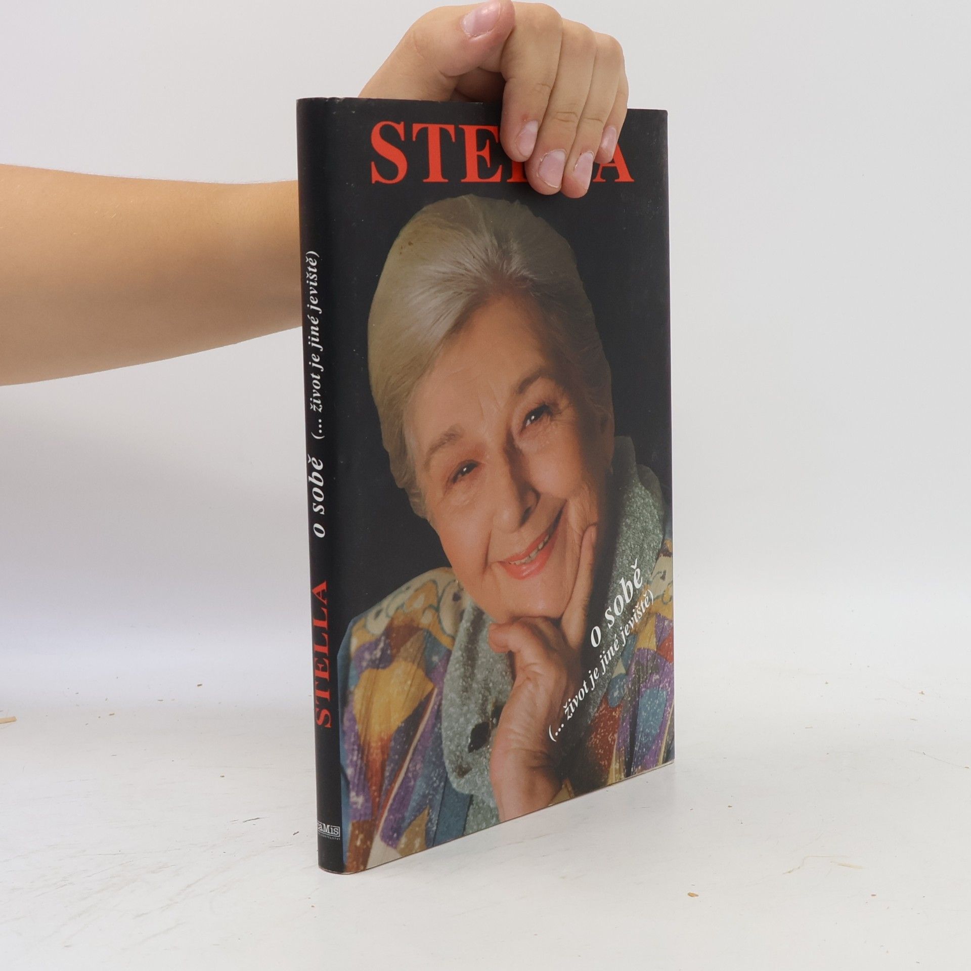 Stella Zázvorková Stella o sobě. (...život je jiné jeviště)