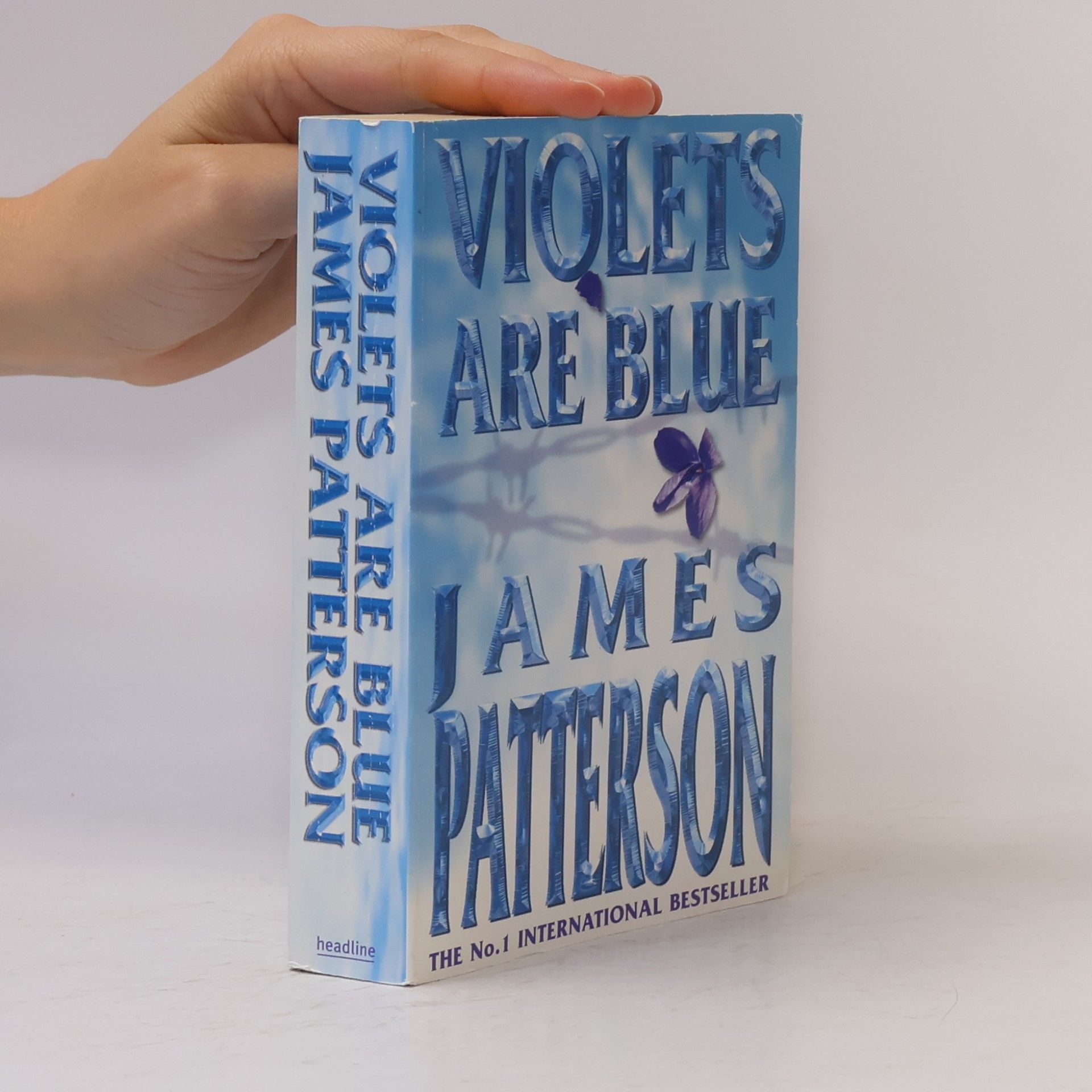 James Patterson Violets are blue