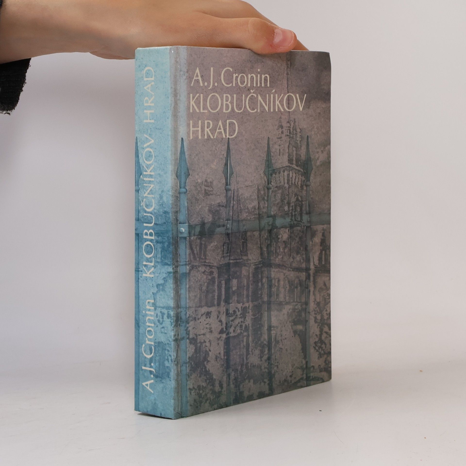 A. J. Cronin Klobučníkov hrad