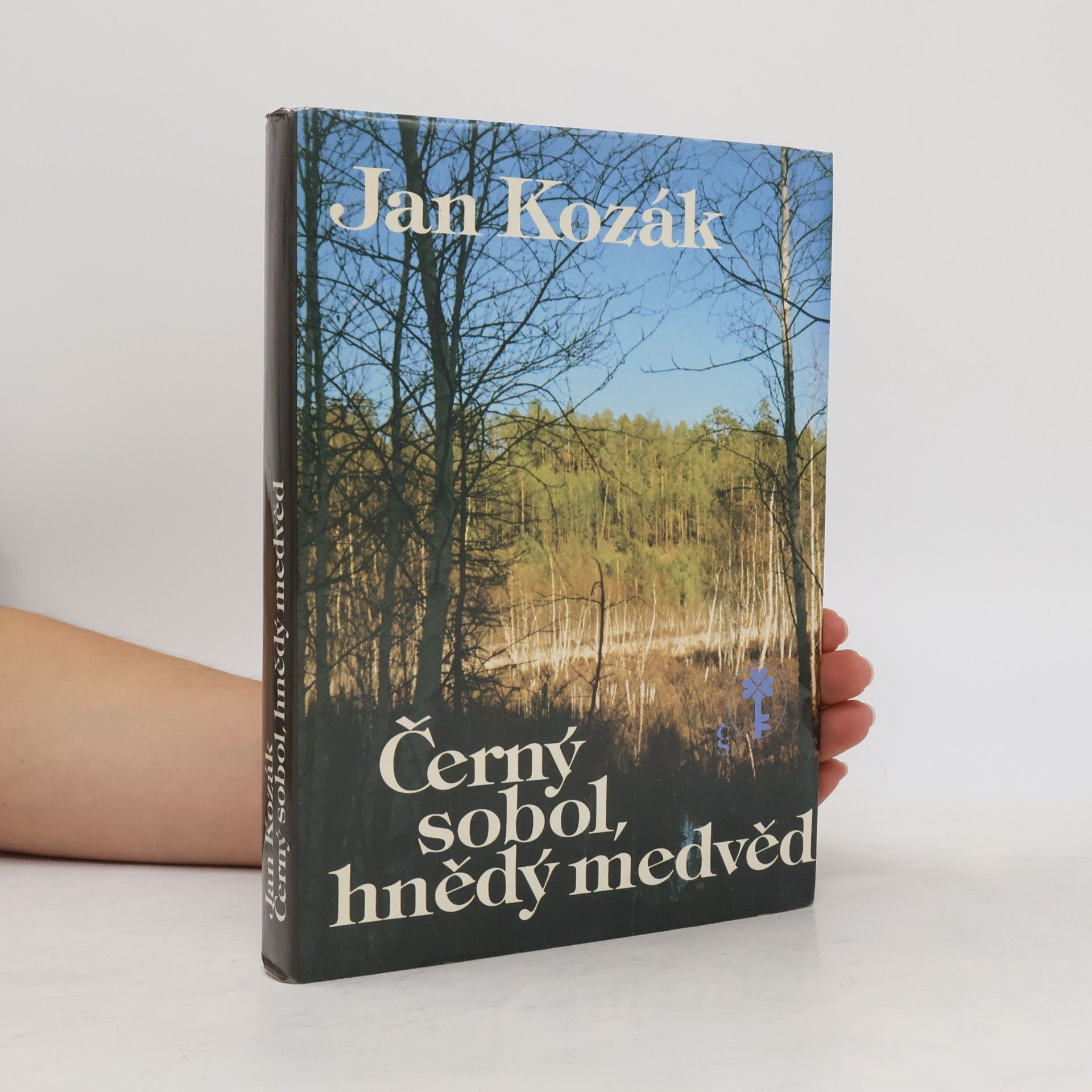 Jan A. Kozák Černý sobol, hnědý medvěd