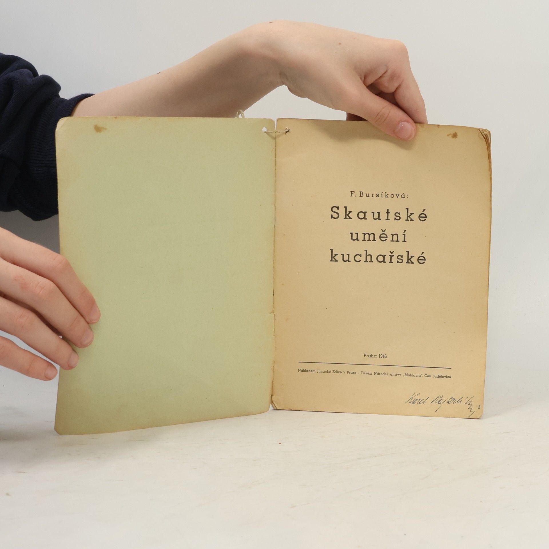 F. Bursíková Skautské umění kuchařské